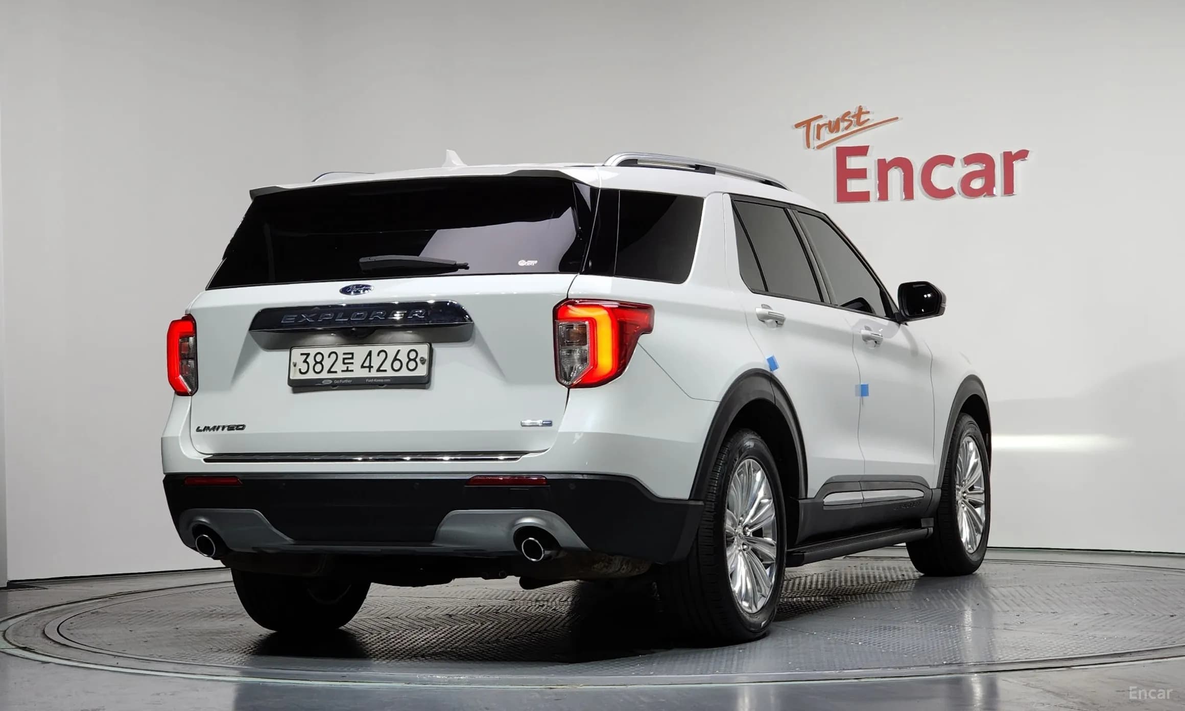 Explorer 6th Generation