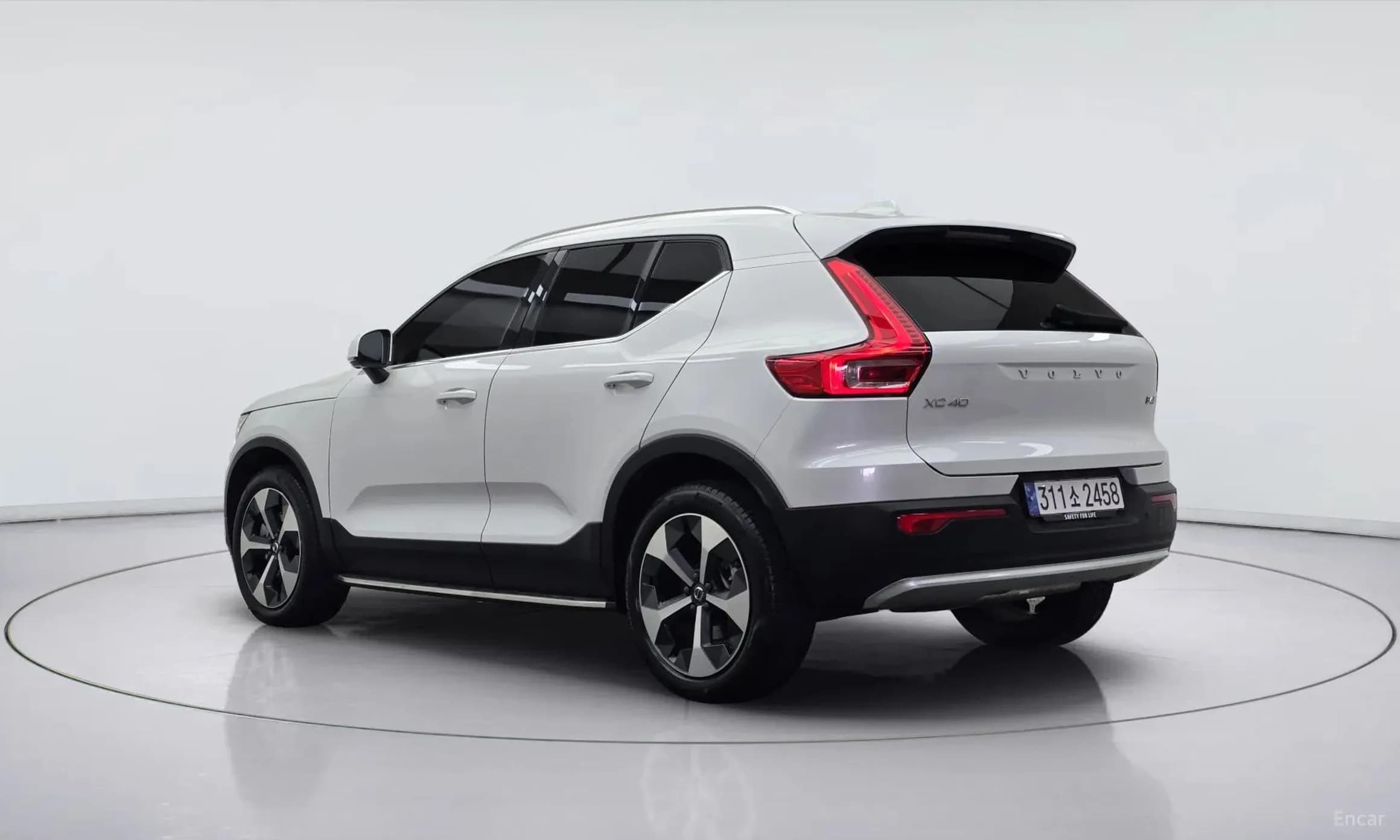 XC40