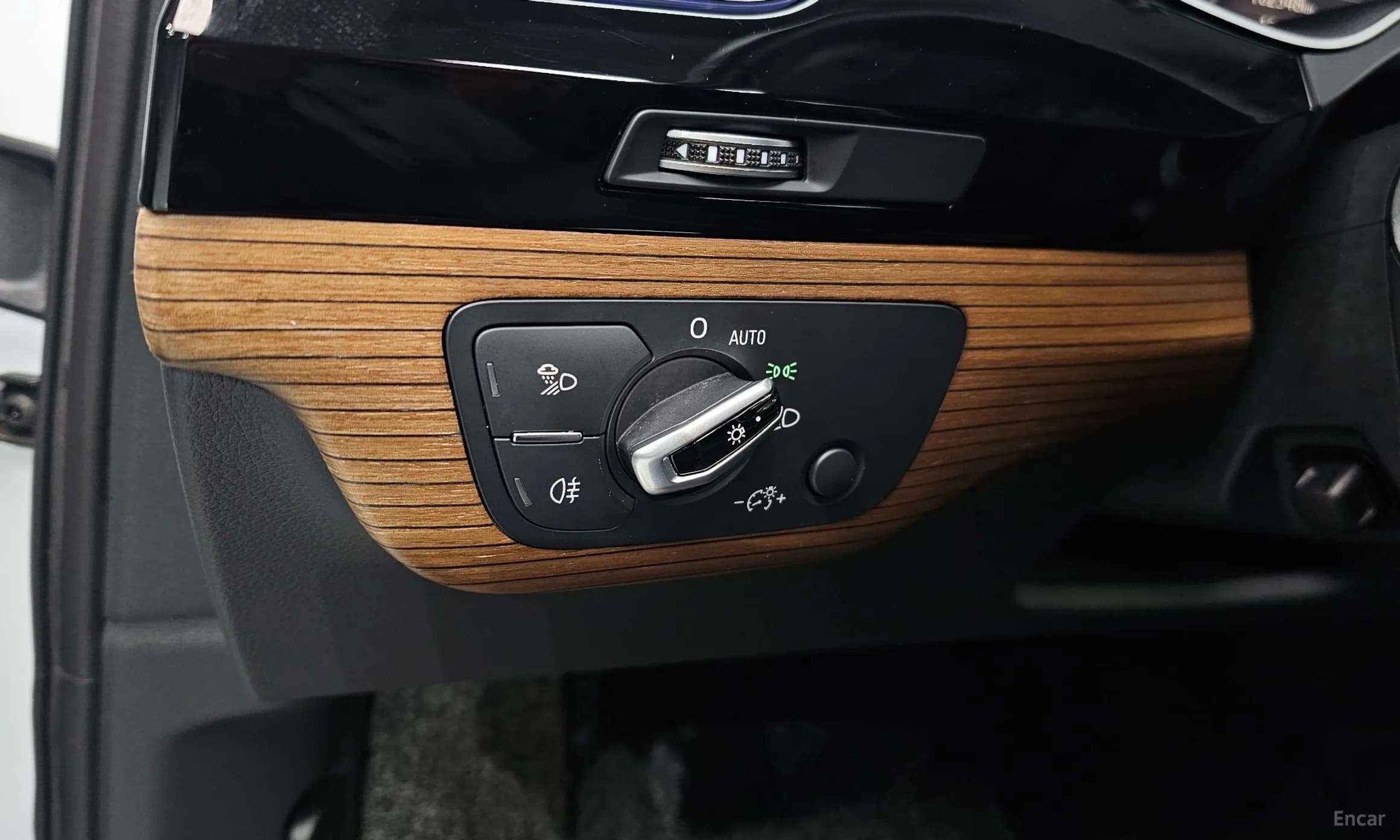 Q7 (4M)