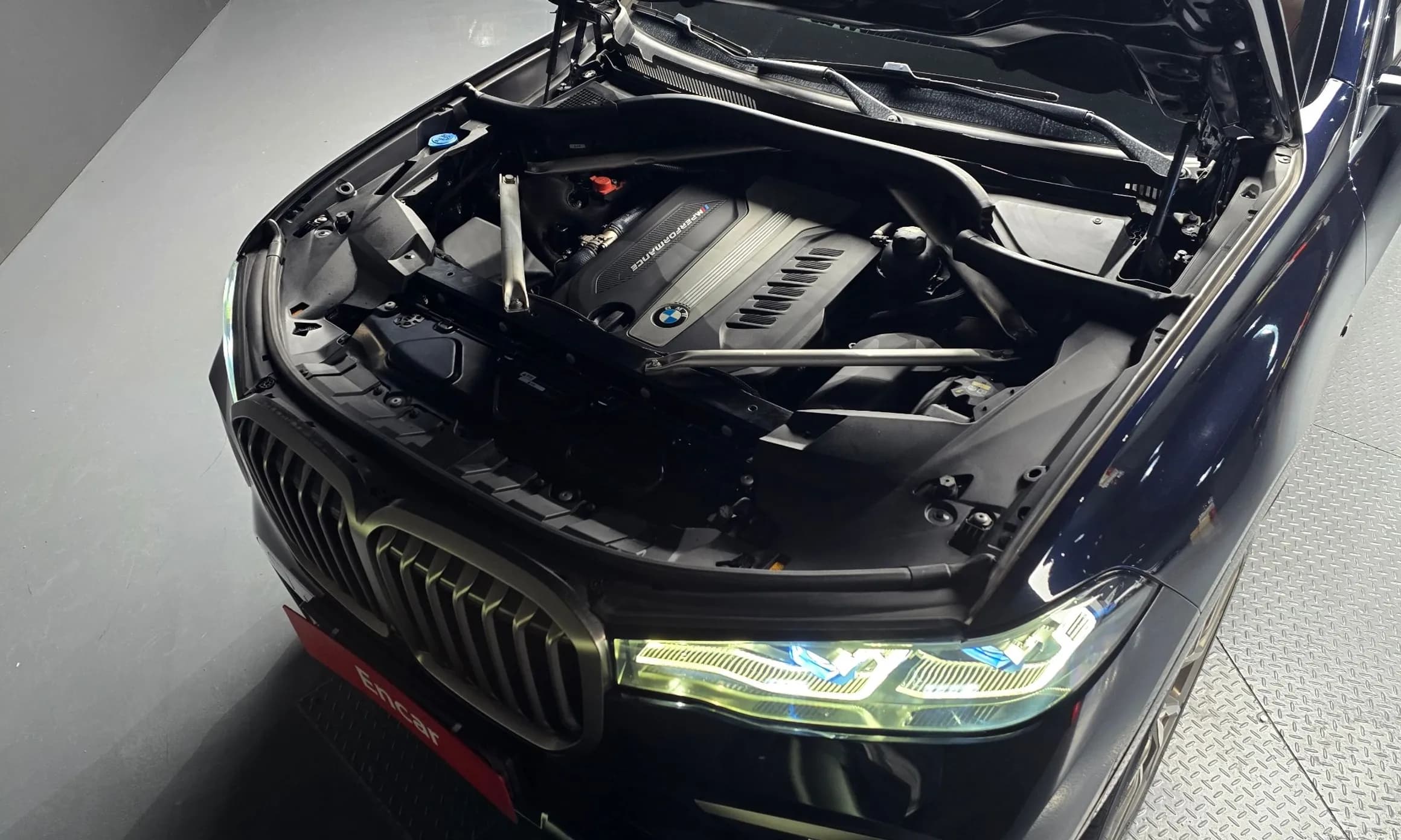 X7 (G07)