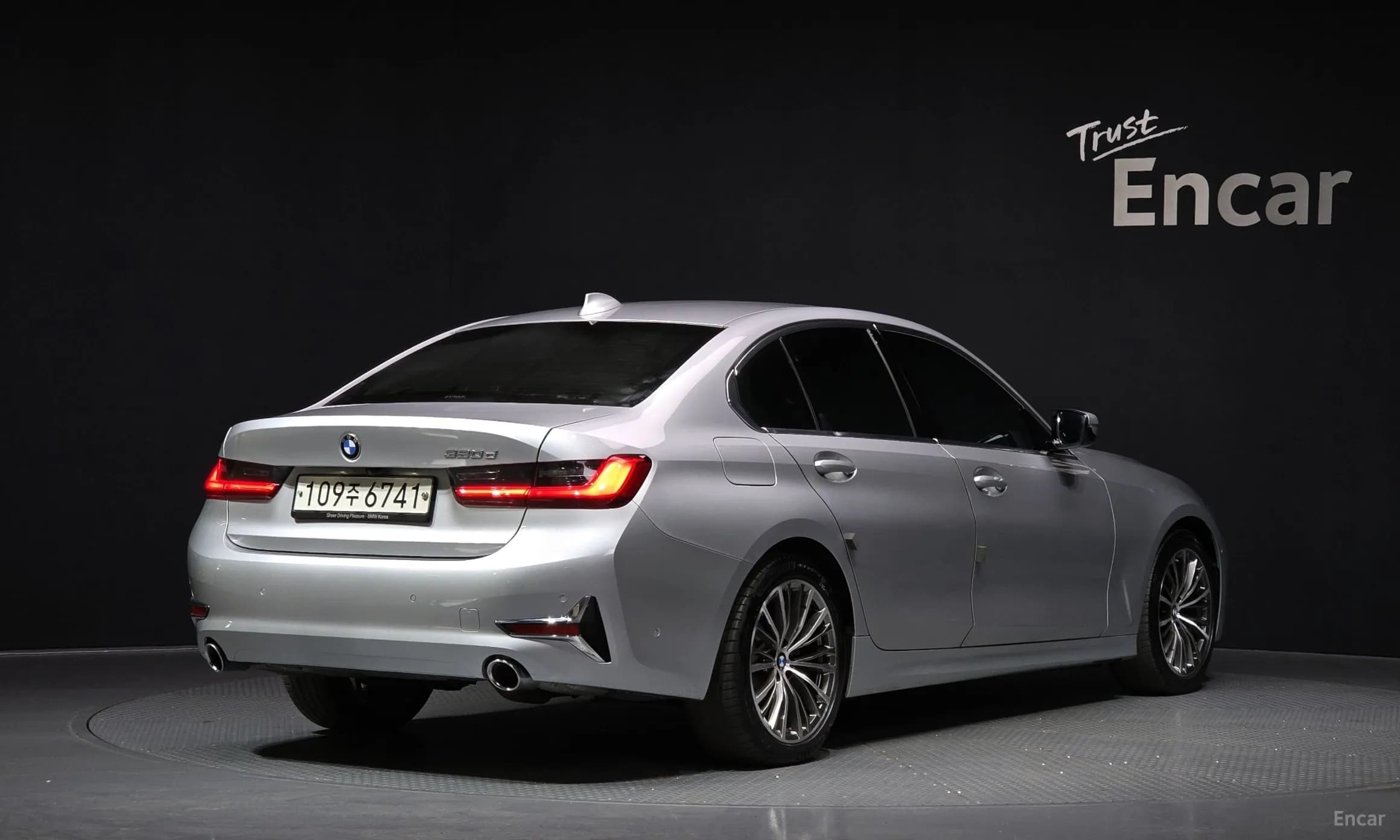 3 Series (G20)