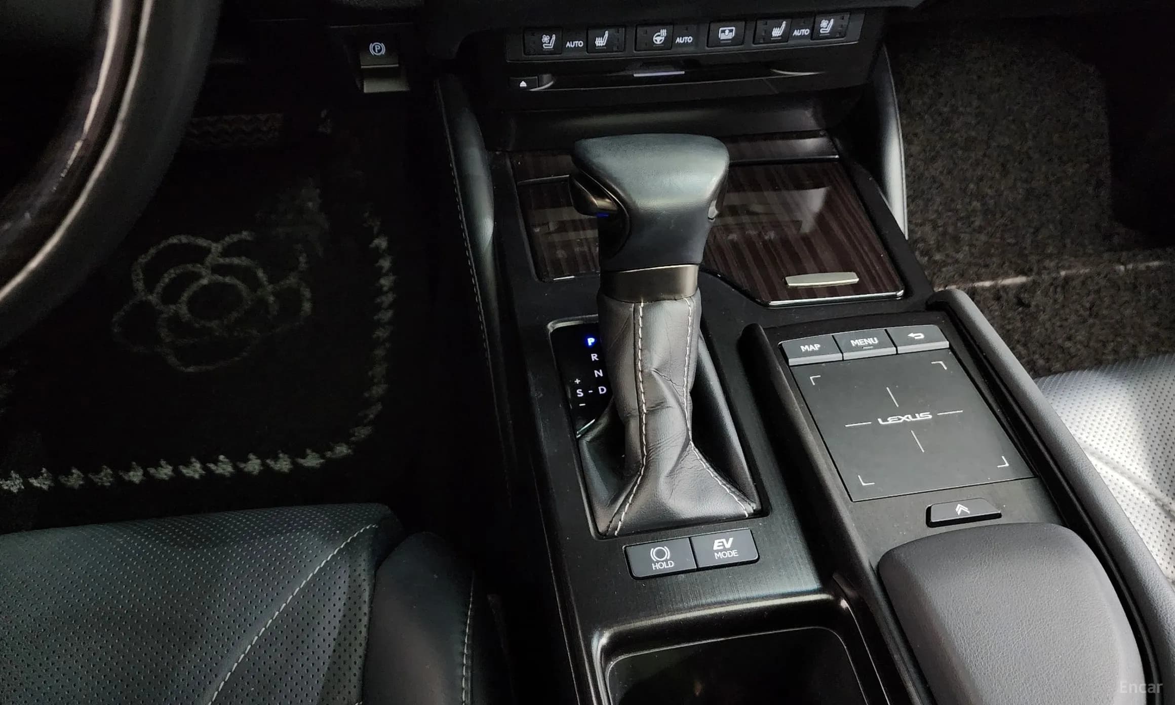 ES300h 7th Generation