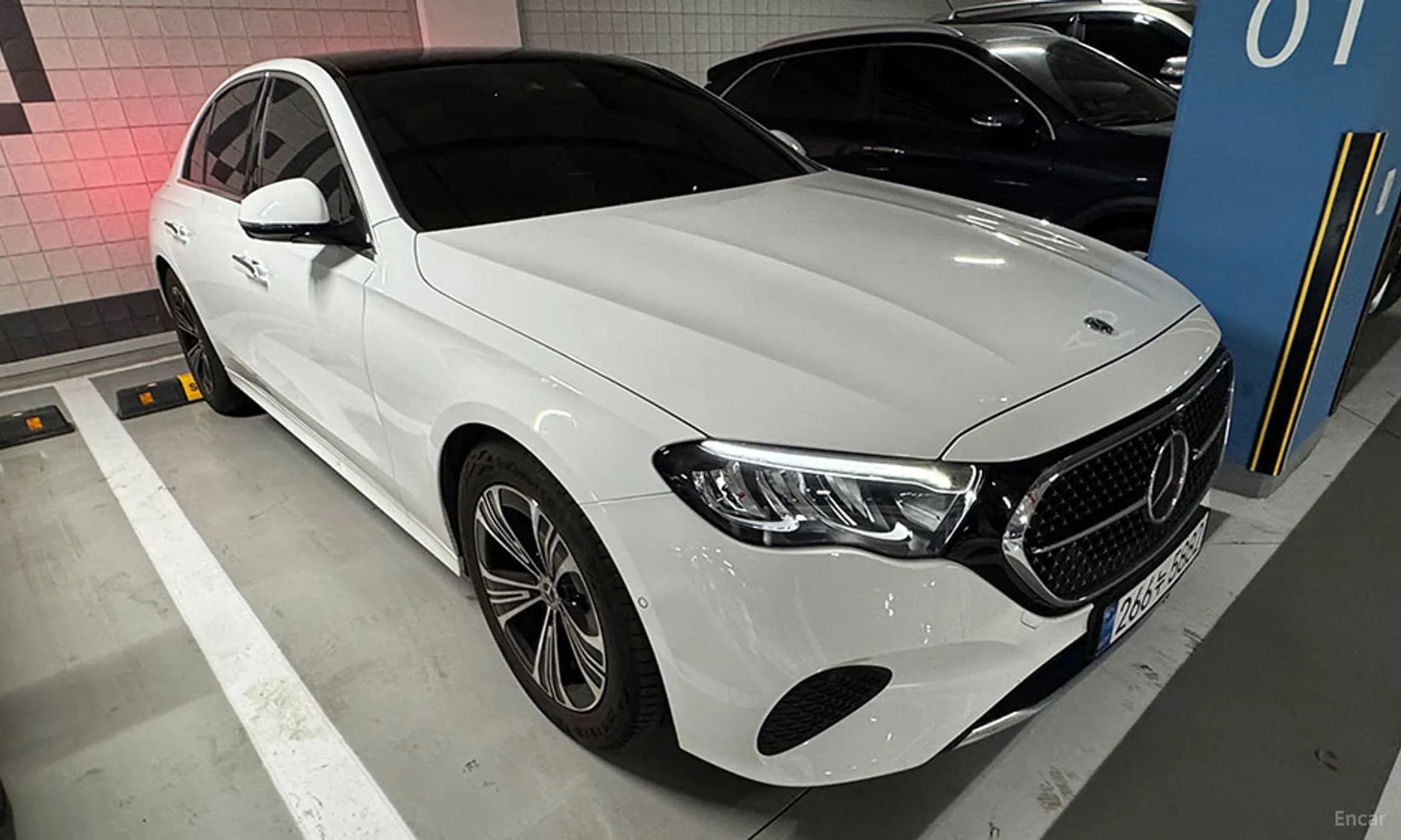 E-Class W214