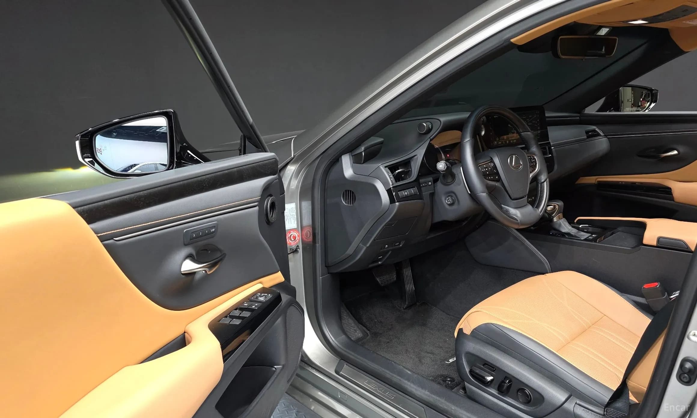 ES300h 7th Generation