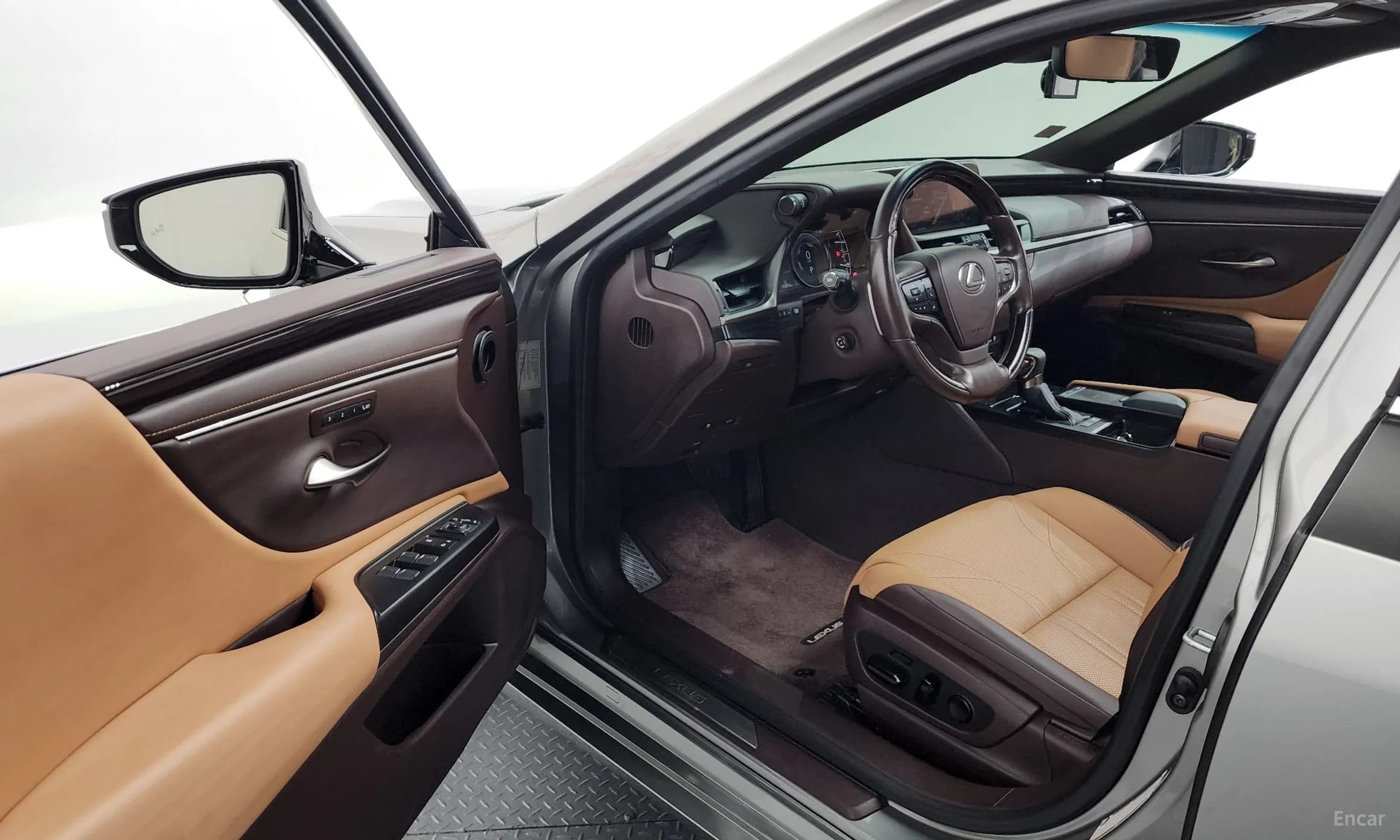 ES300h 7th Generation