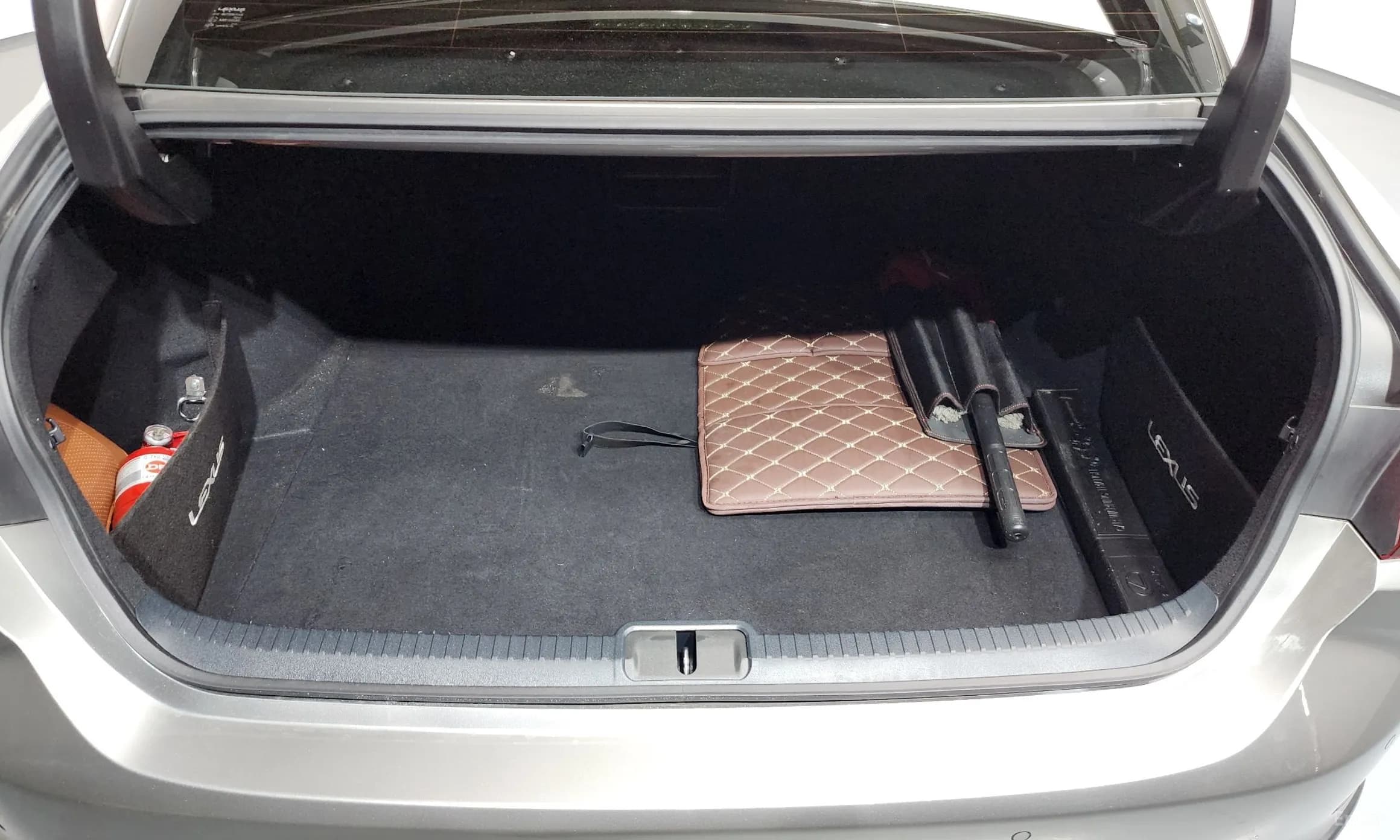 ES300h 7th Generation