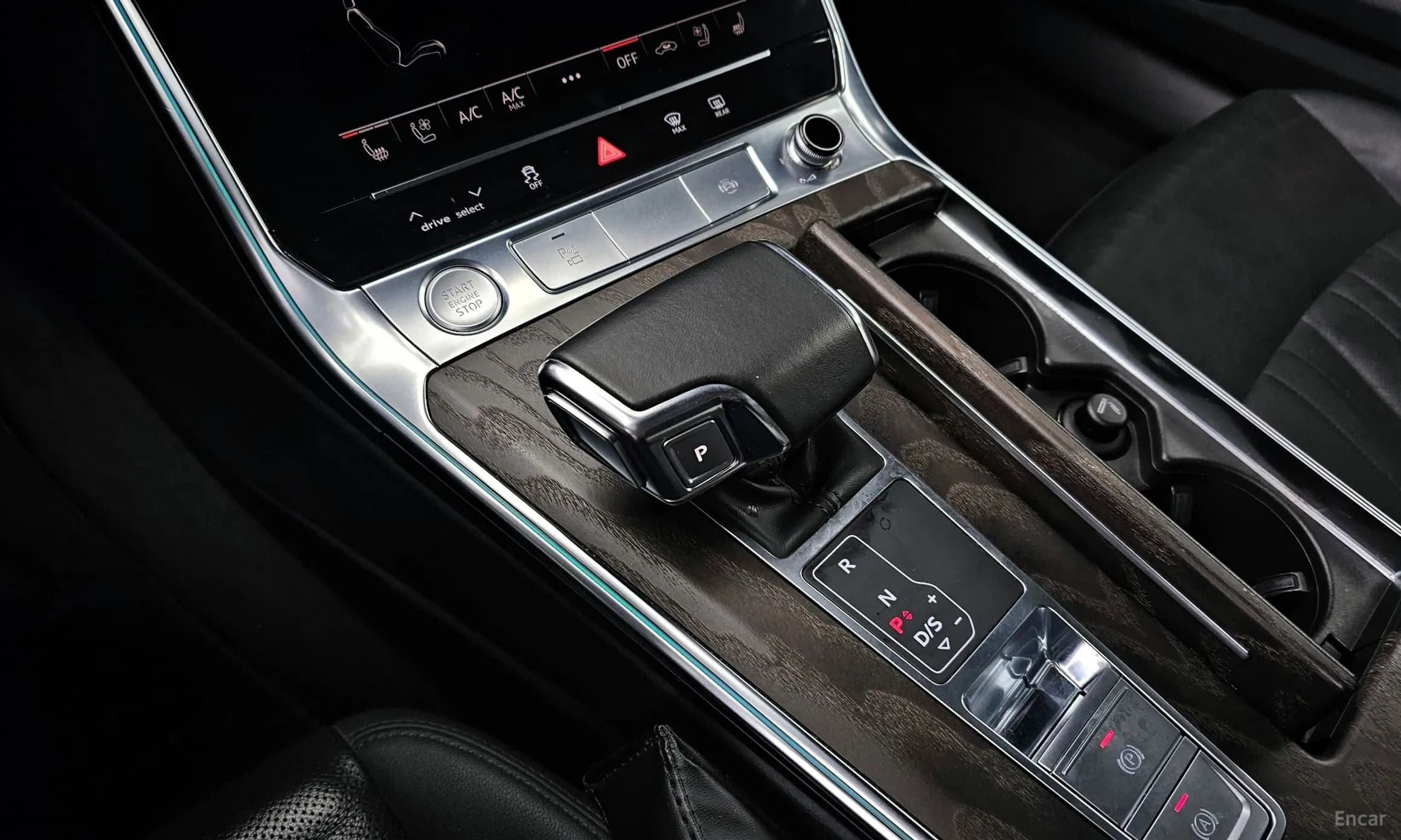 A6 (C8)