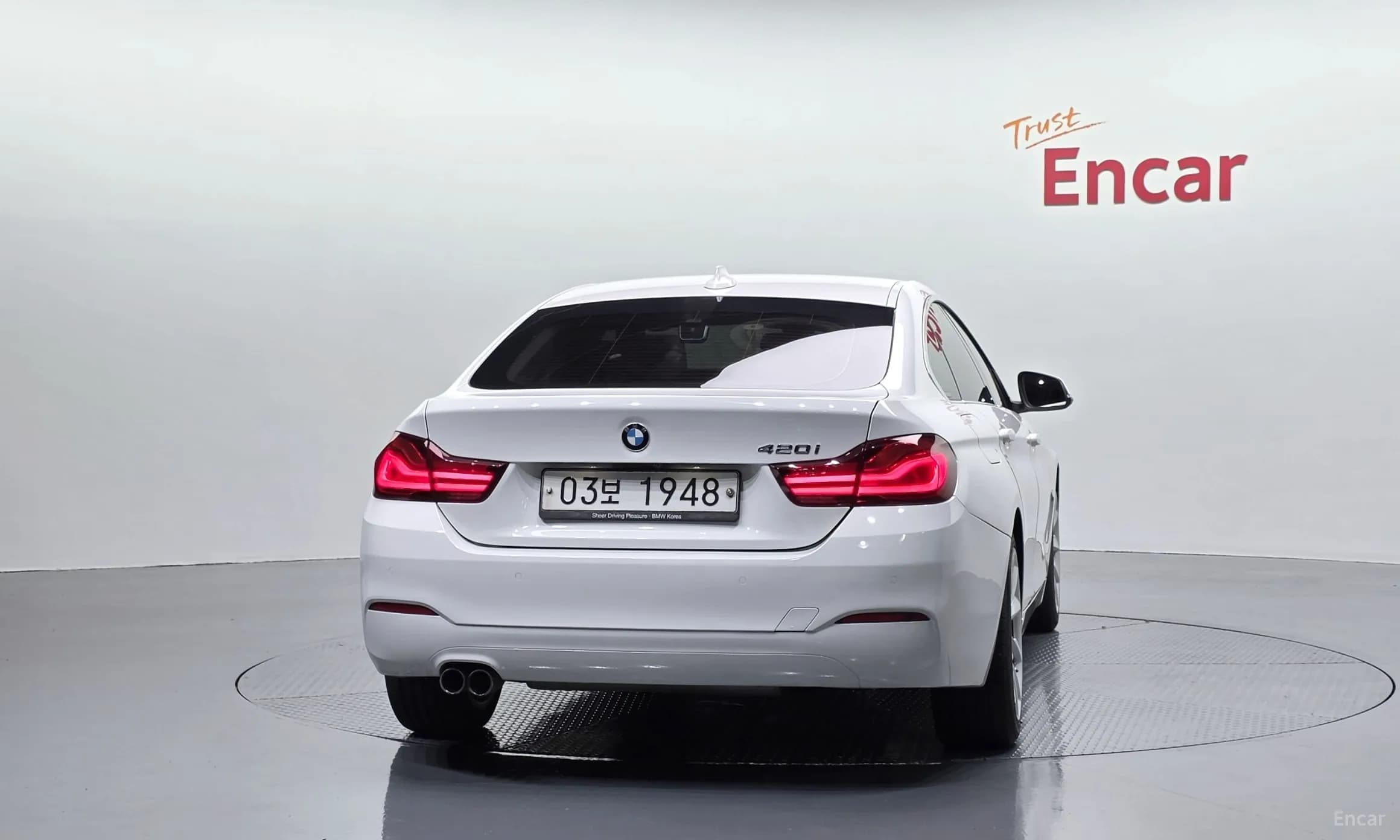 Series 4 (F32)