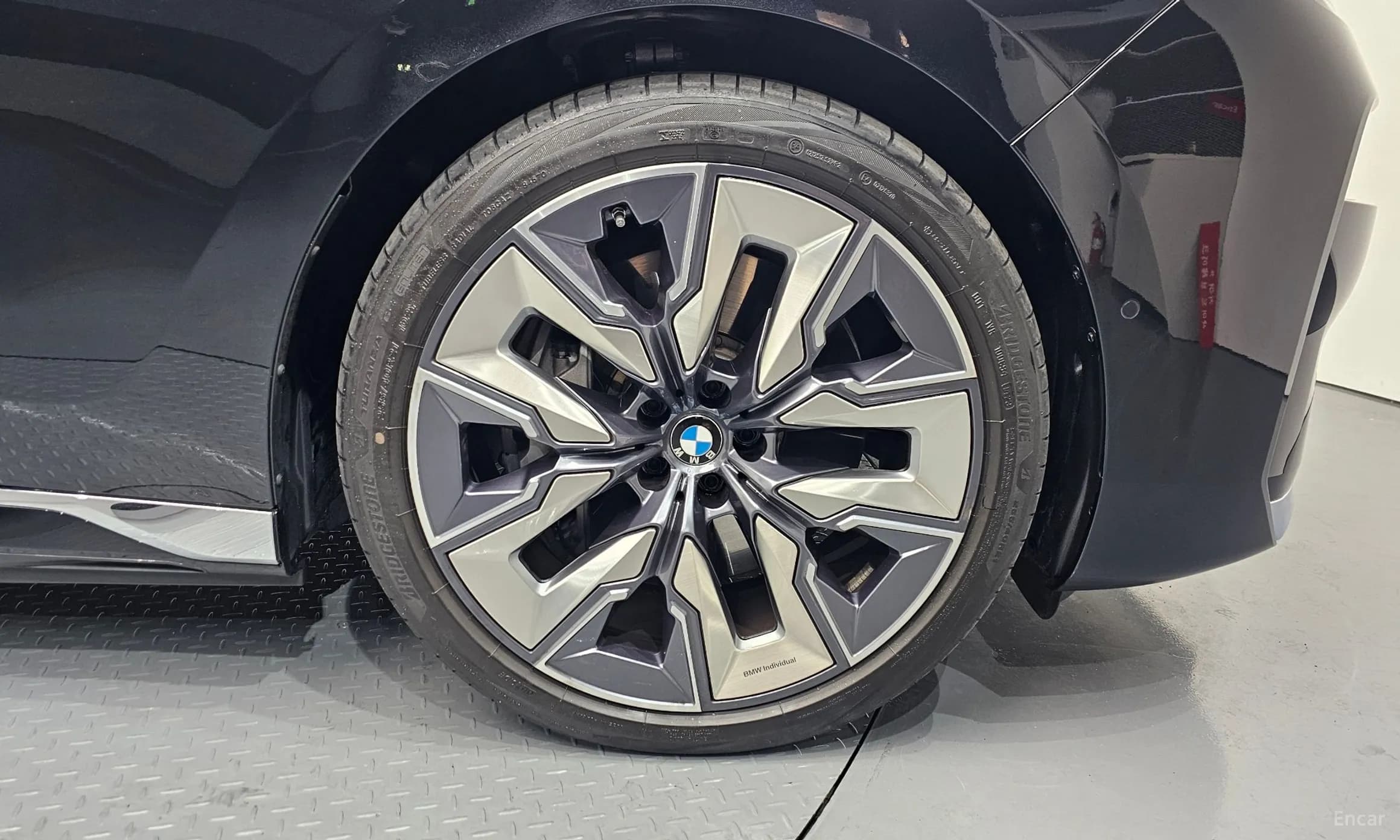 7 Series (G70)