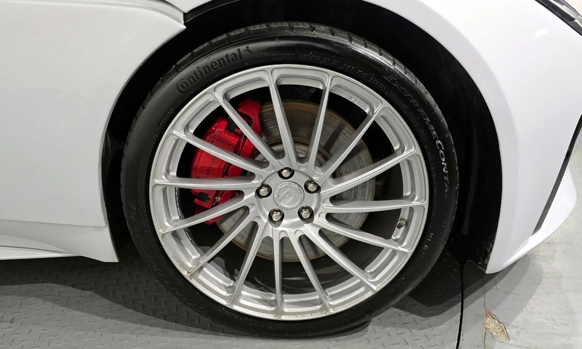 F-TYPE