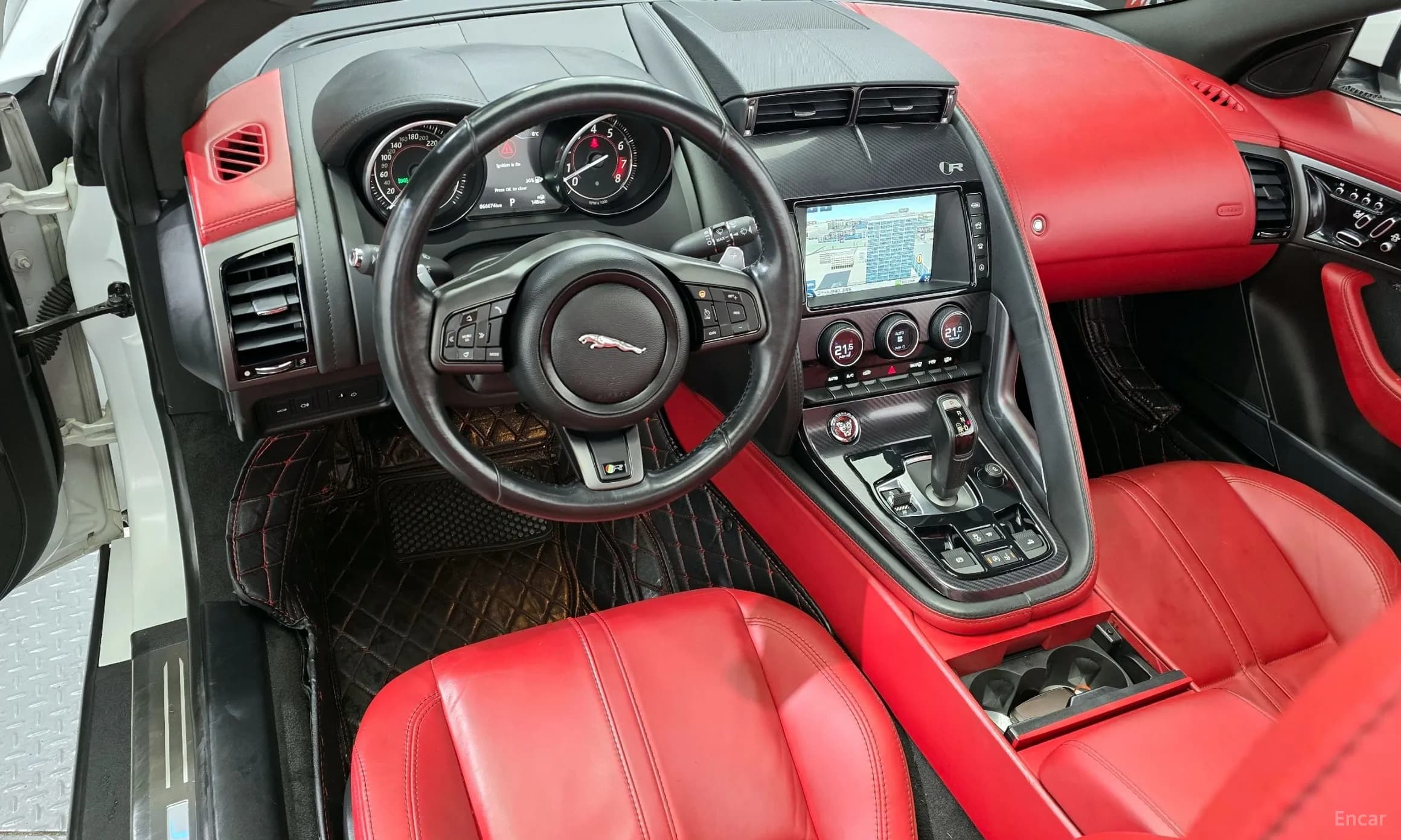 F-TYPE