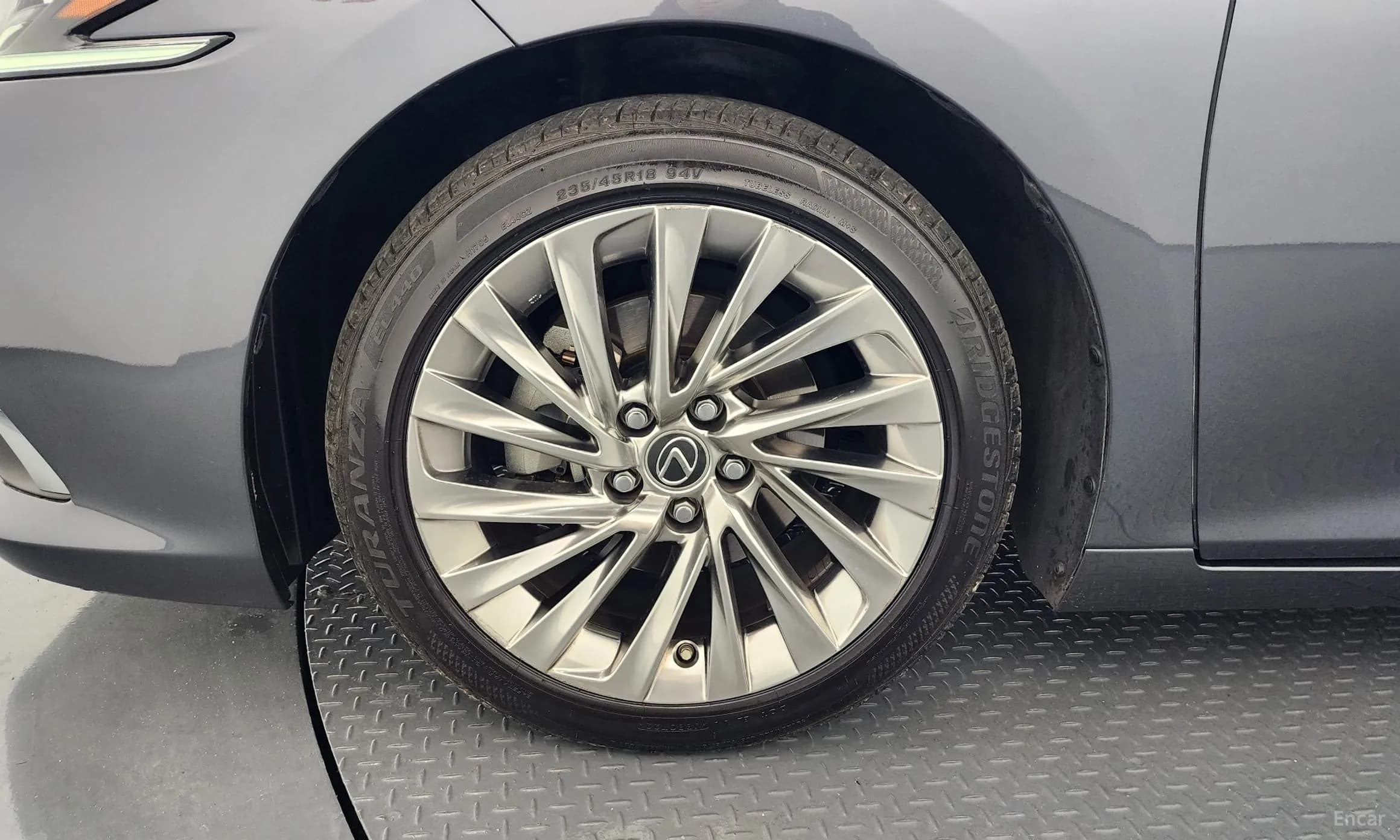 ES300h 7th Generation