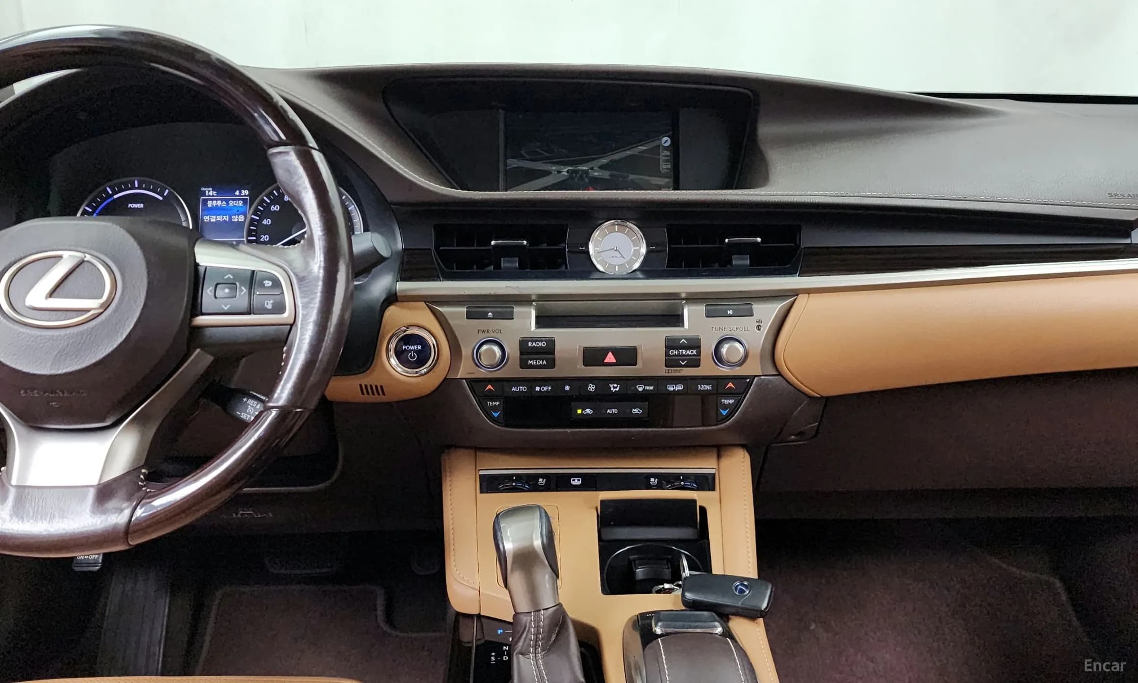 ES300h 7th Generation