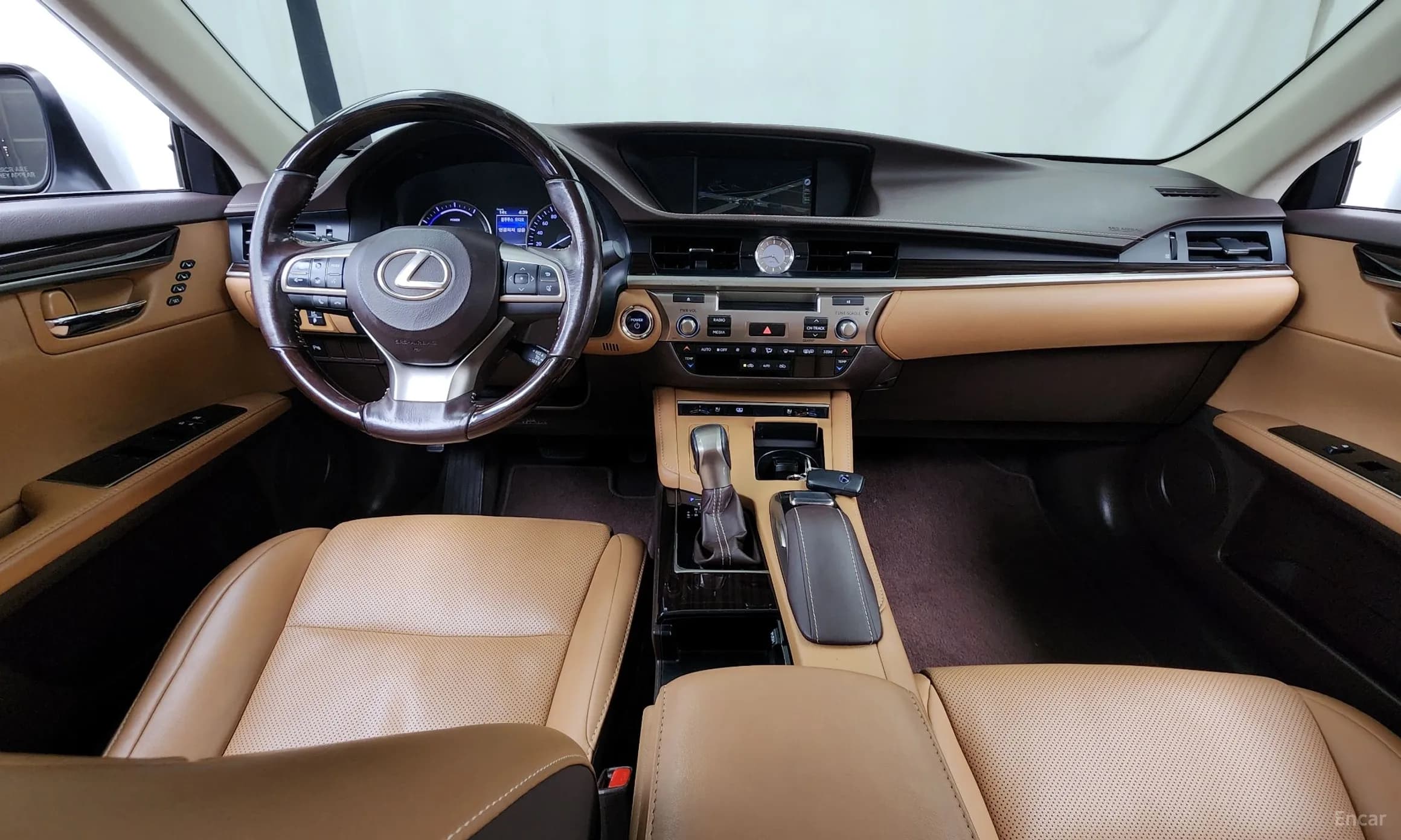 ES300h 7th Generation