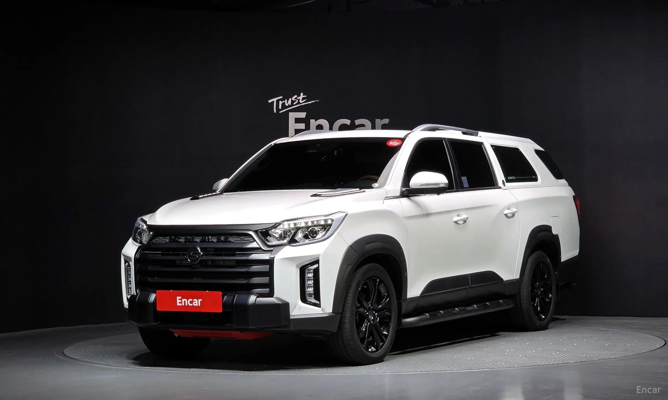 Rexton Sports Khan