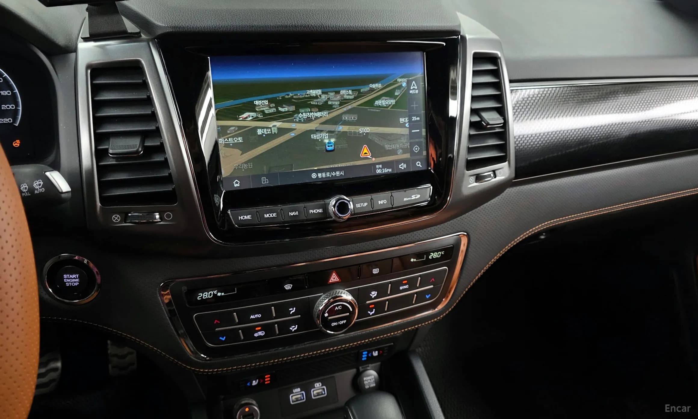 Rexton Sports Khan