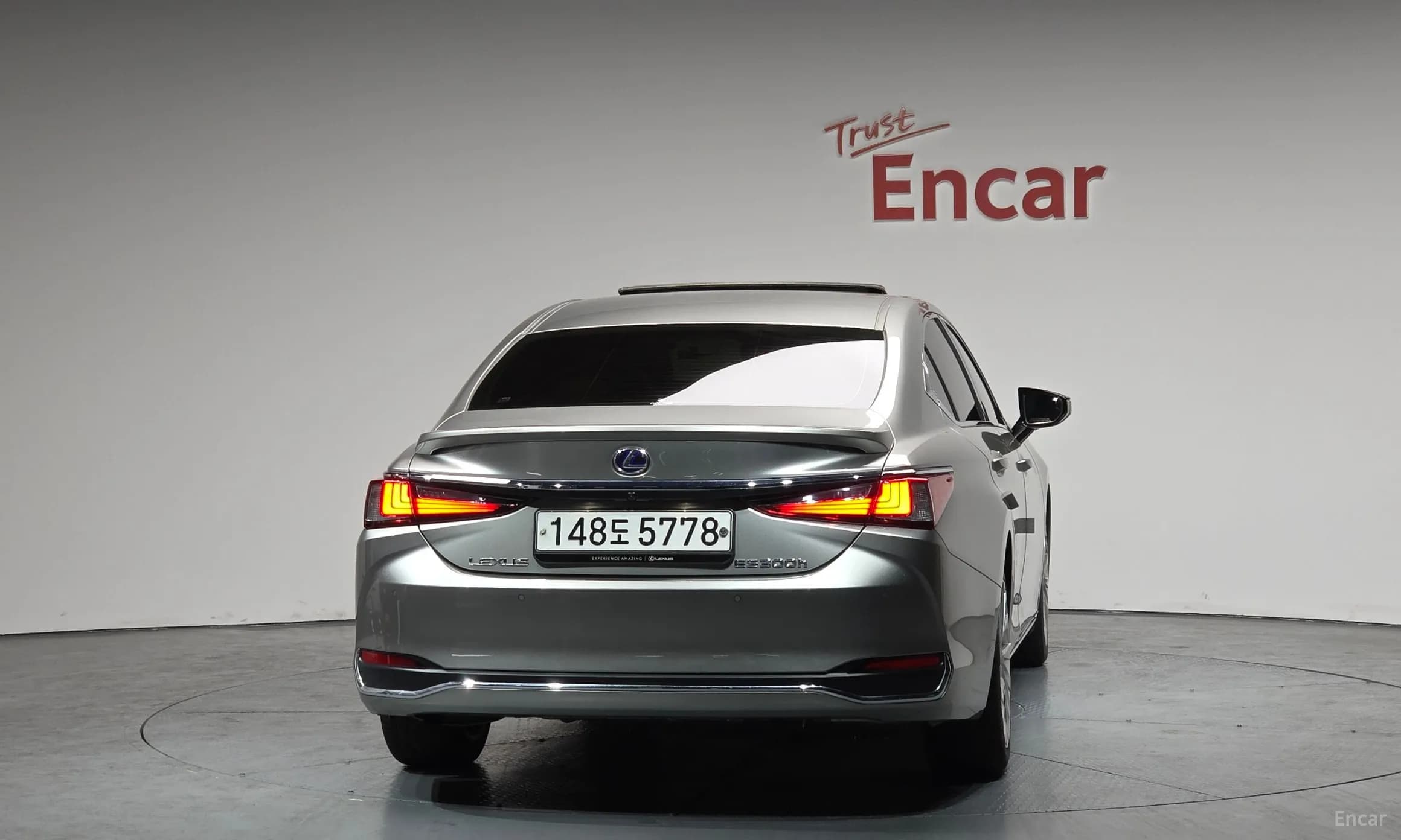 ES300h 7th Generation