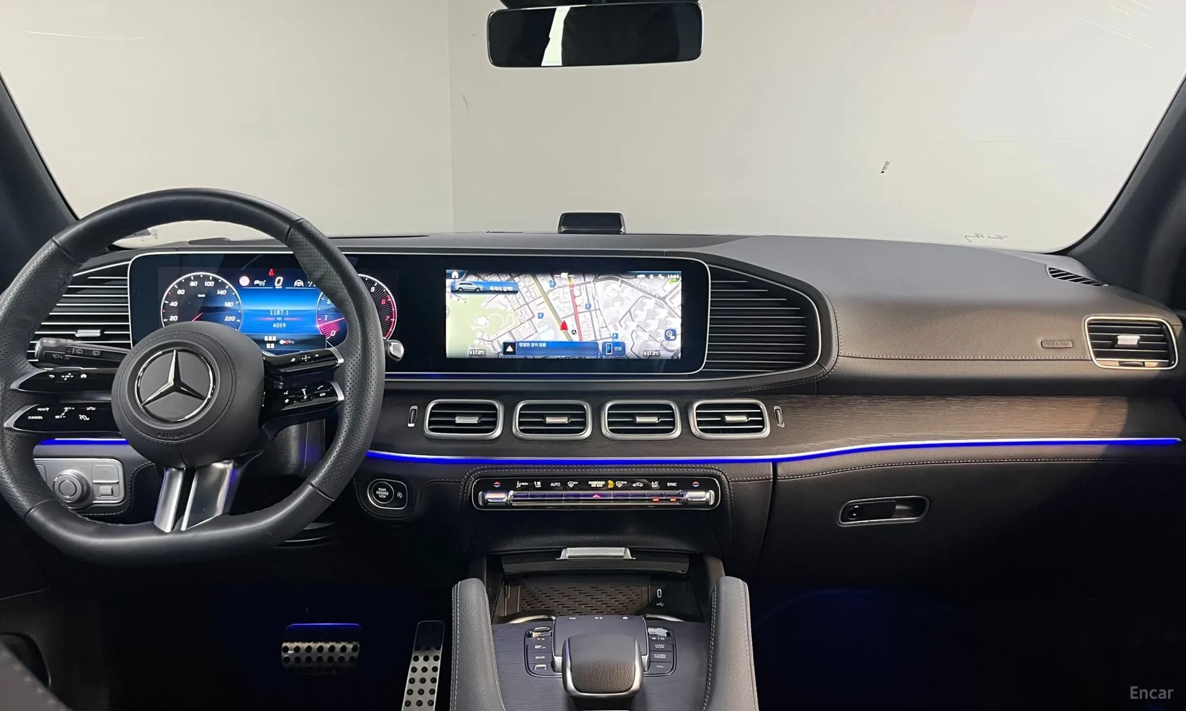 GLS-Class X167