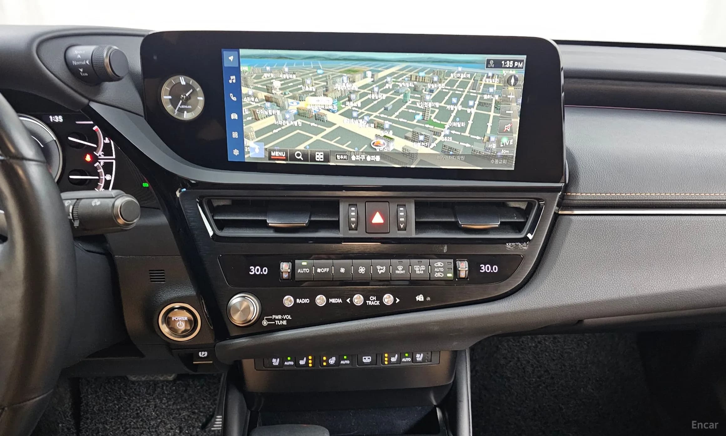 ES300h 7th Generation