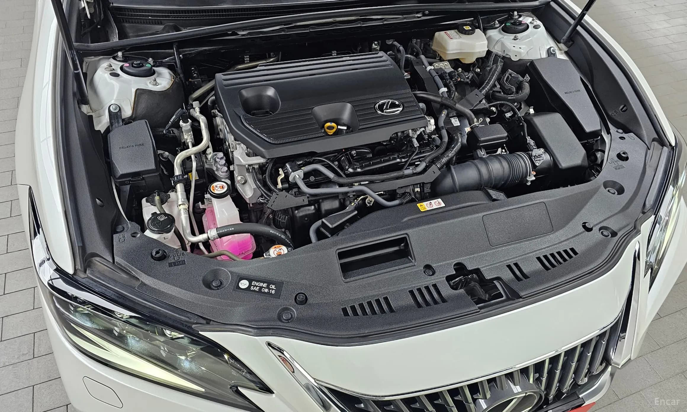 ES300h 7th Generation