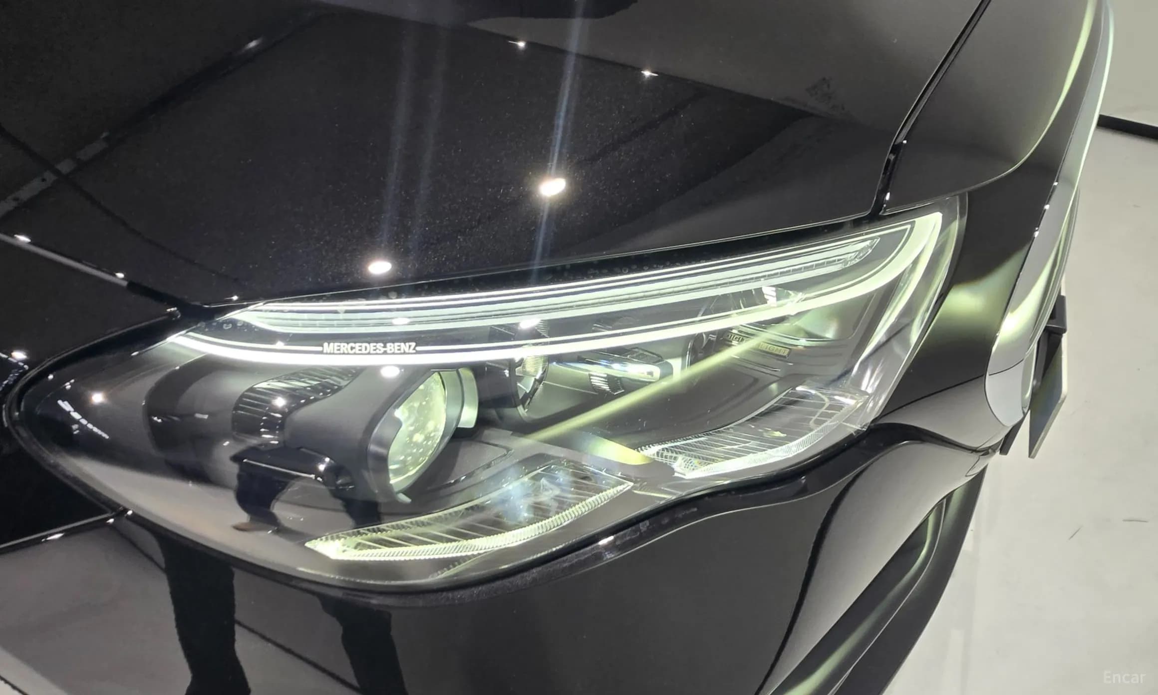 E-Class W214