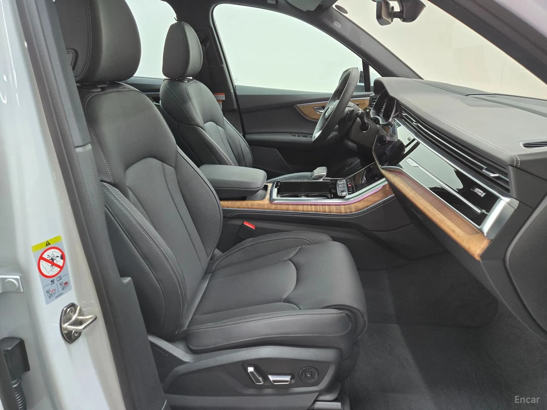 Q7 (4M)