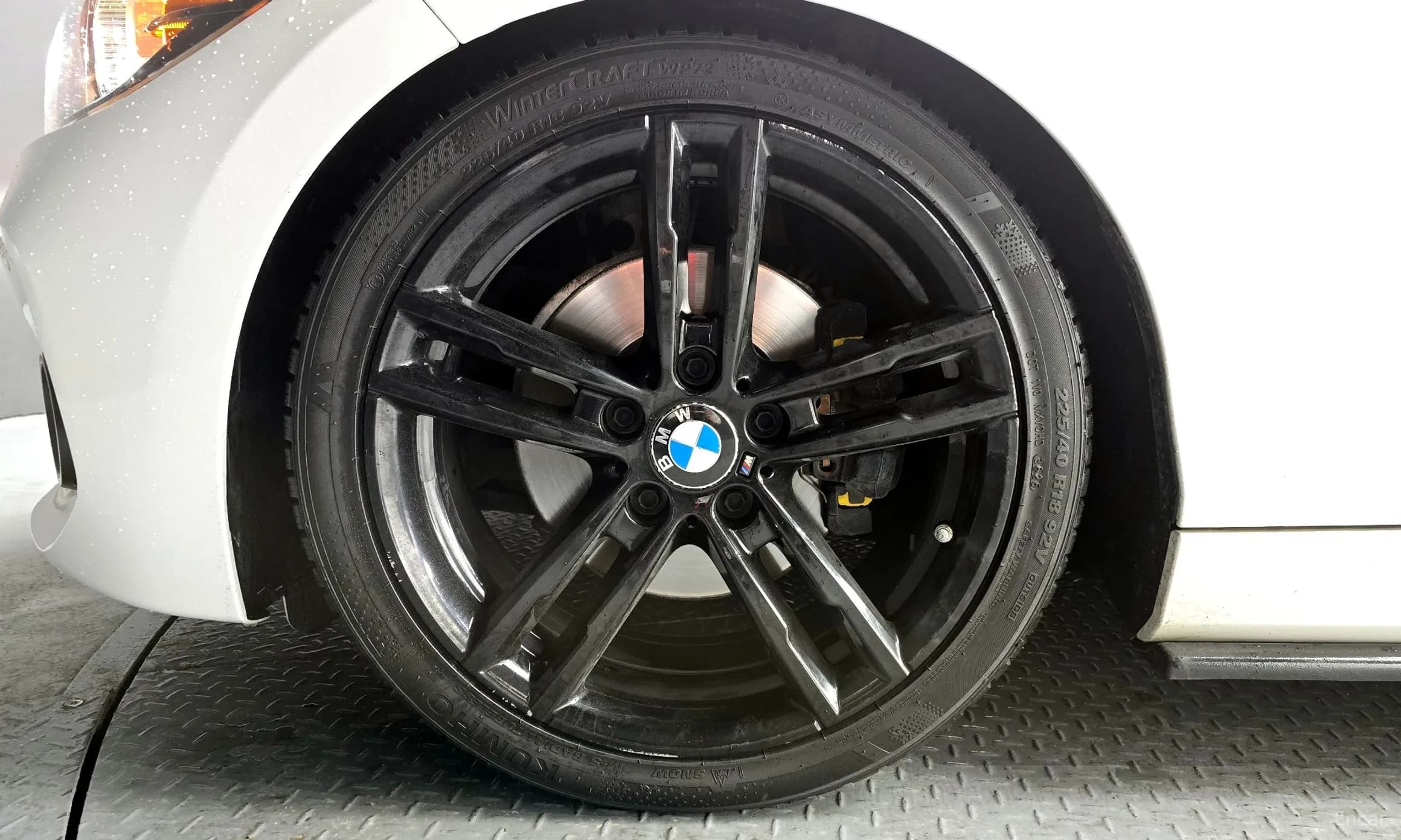 1 Series (F20)