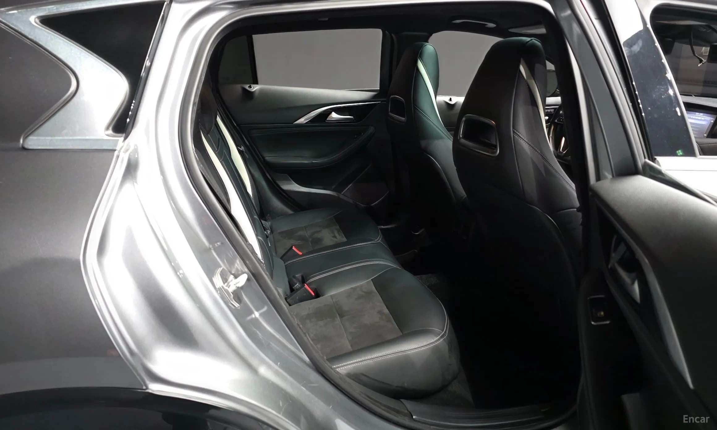 Q30