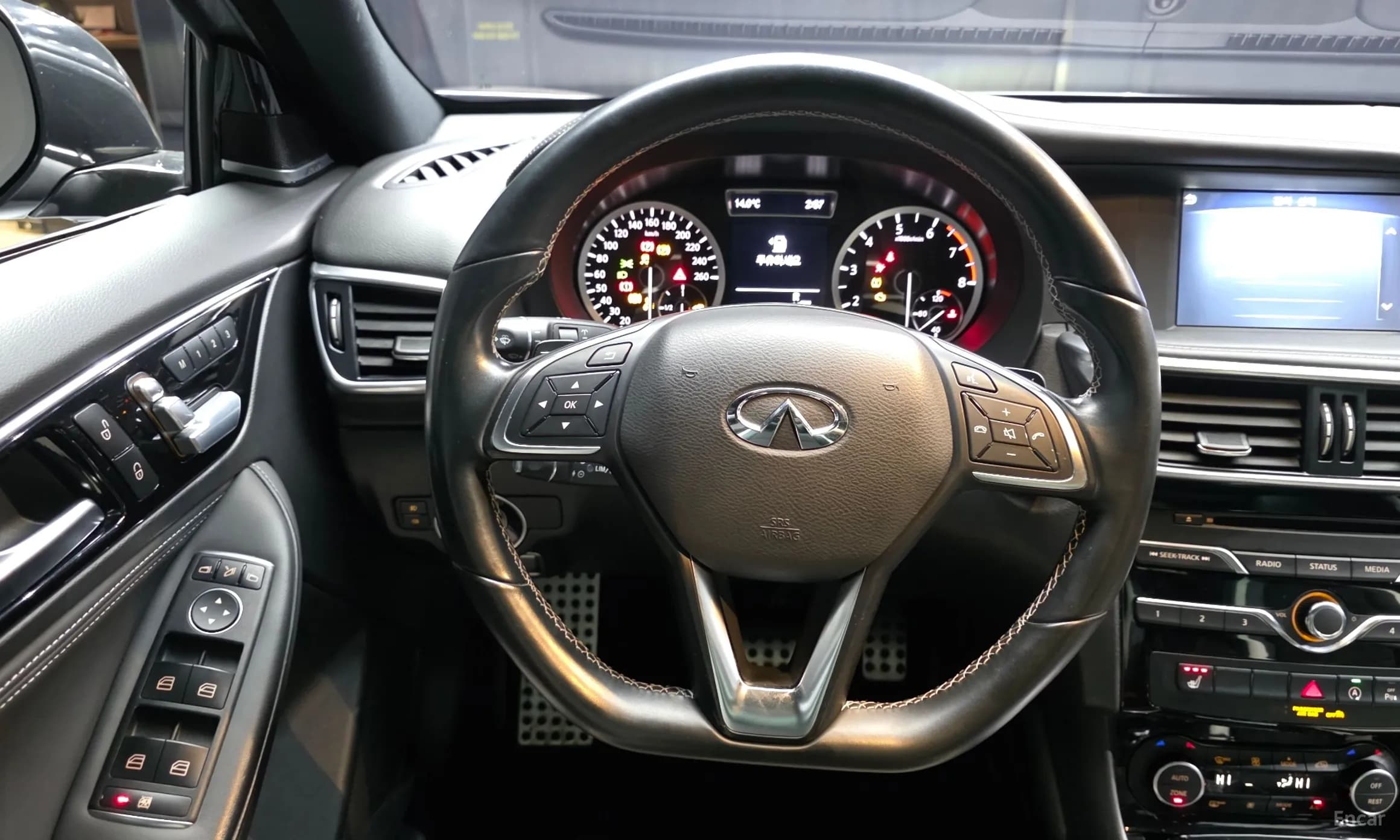 Q30