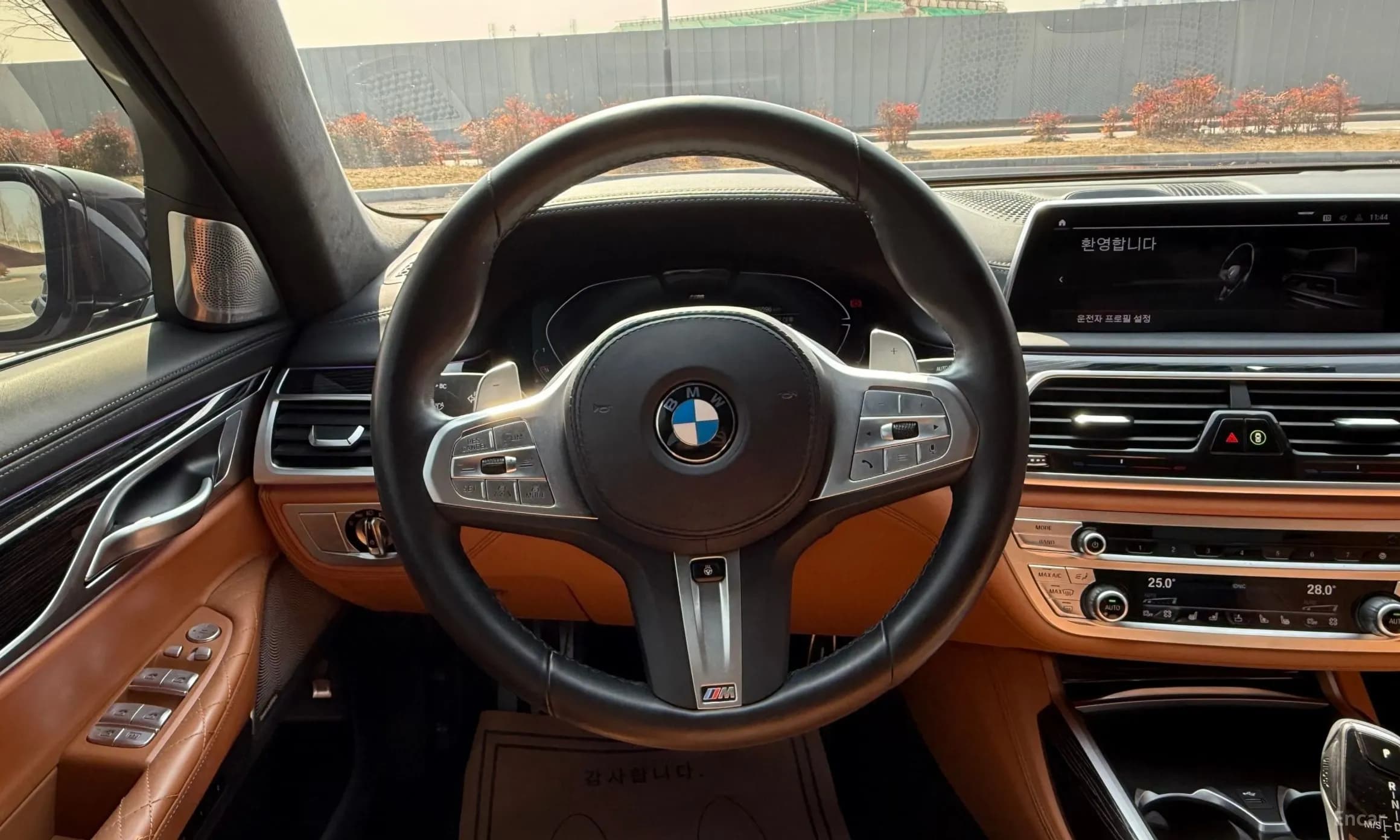 7 Series (G11)