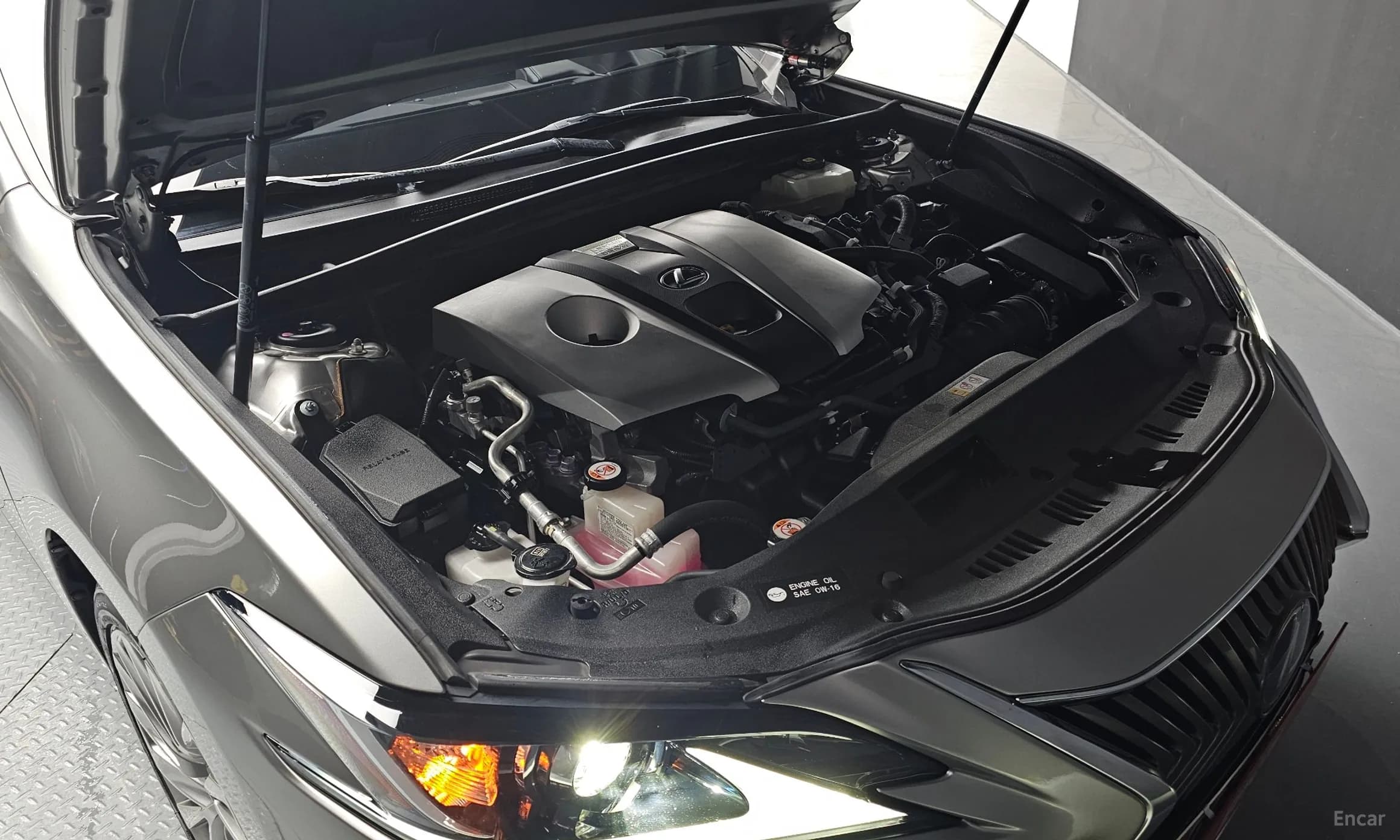 ES300h 7th Generation