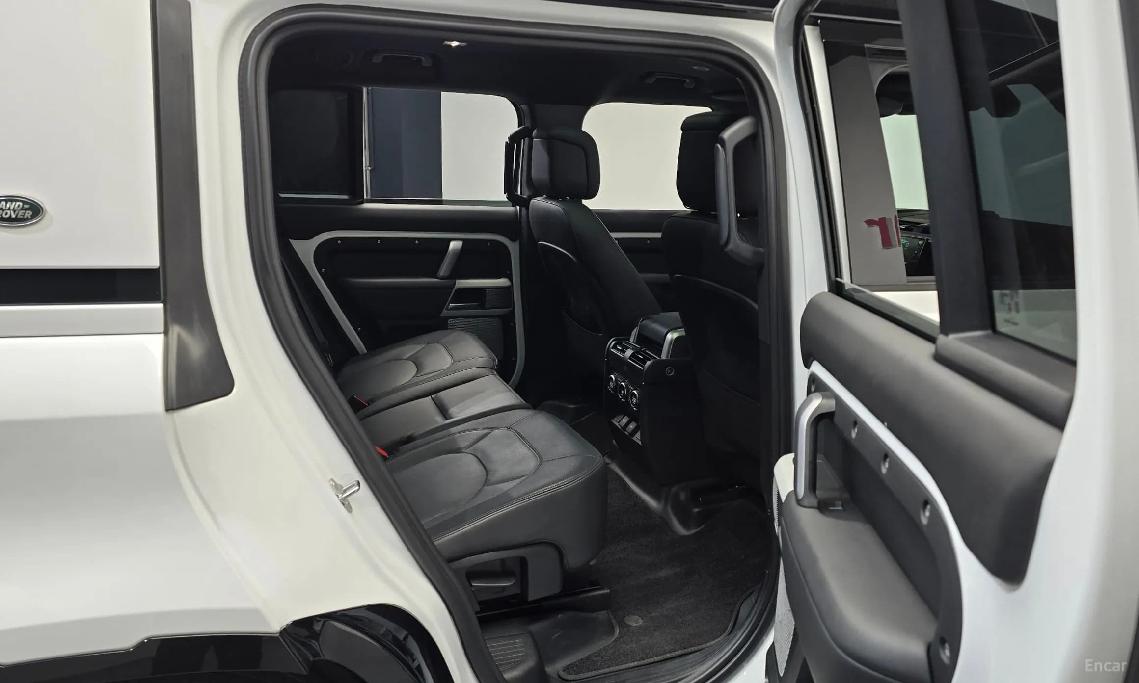 Defender (L663)