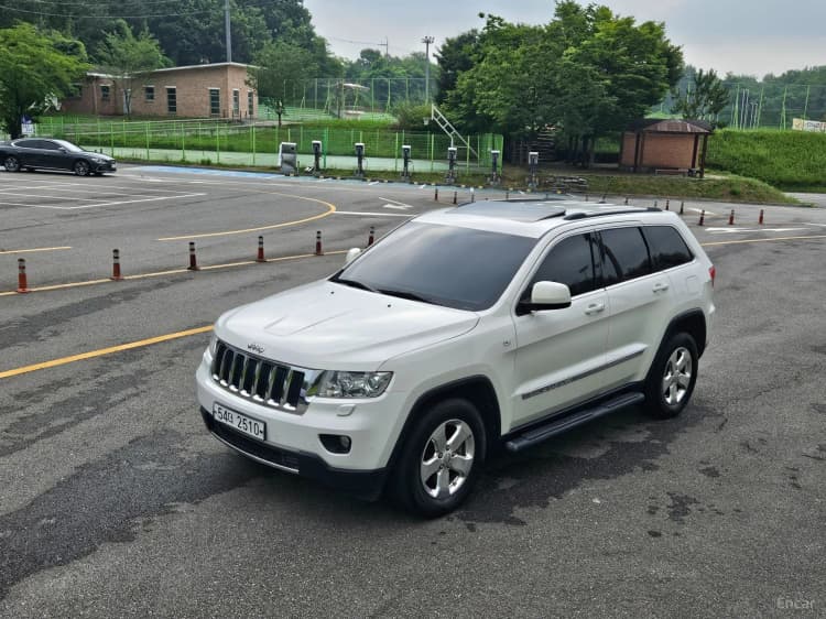 Grand Cherokee