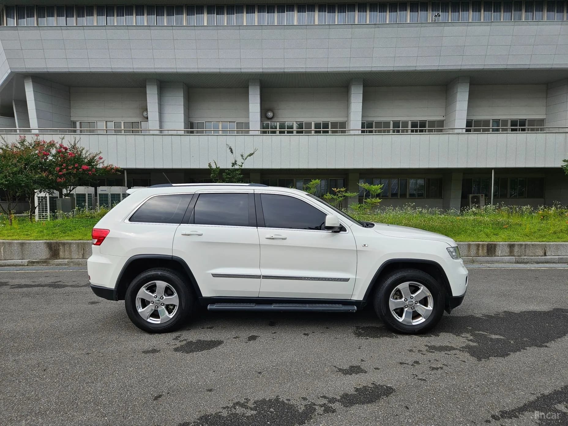 Grand Cherokee