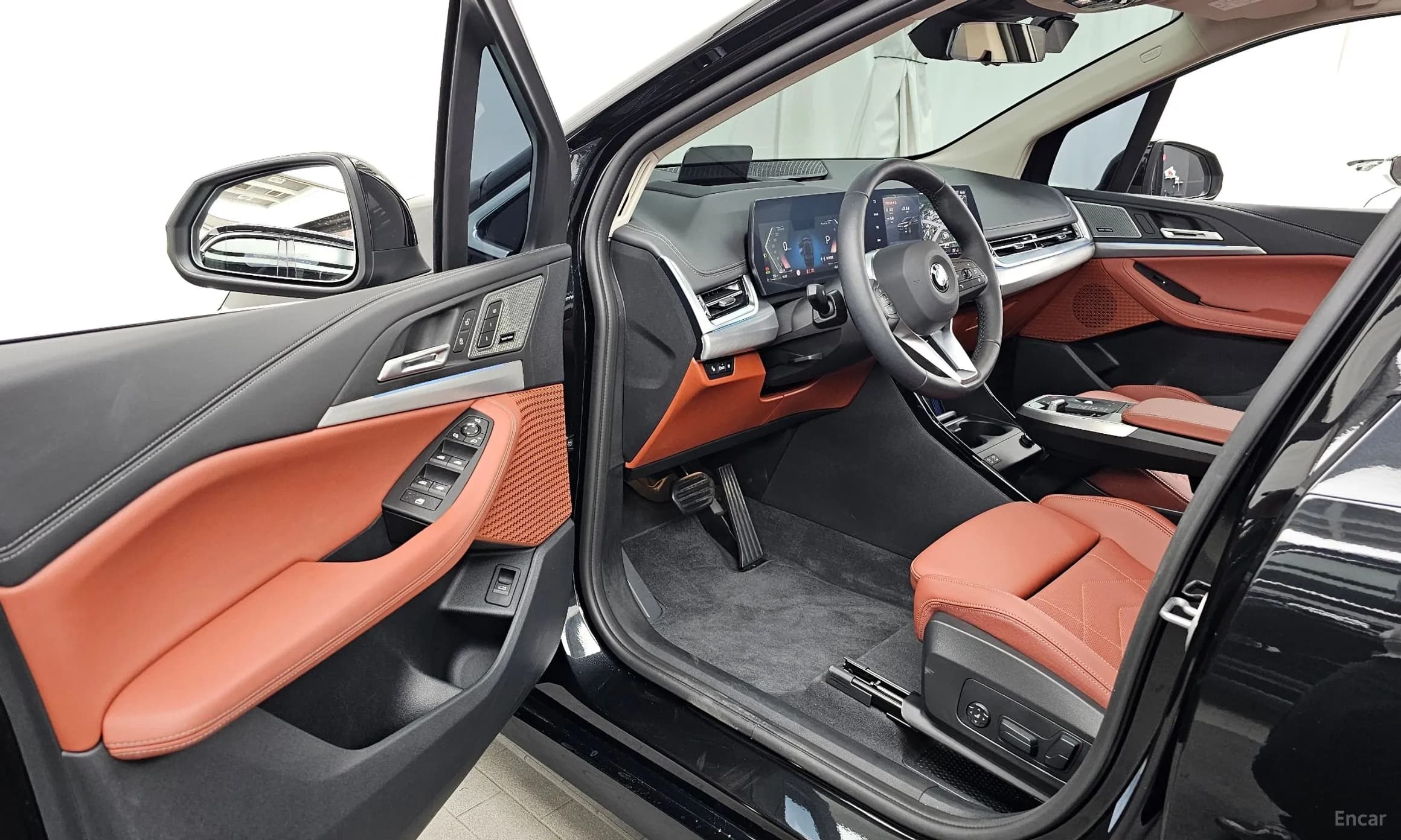 2 Series Active Tourer (U06)