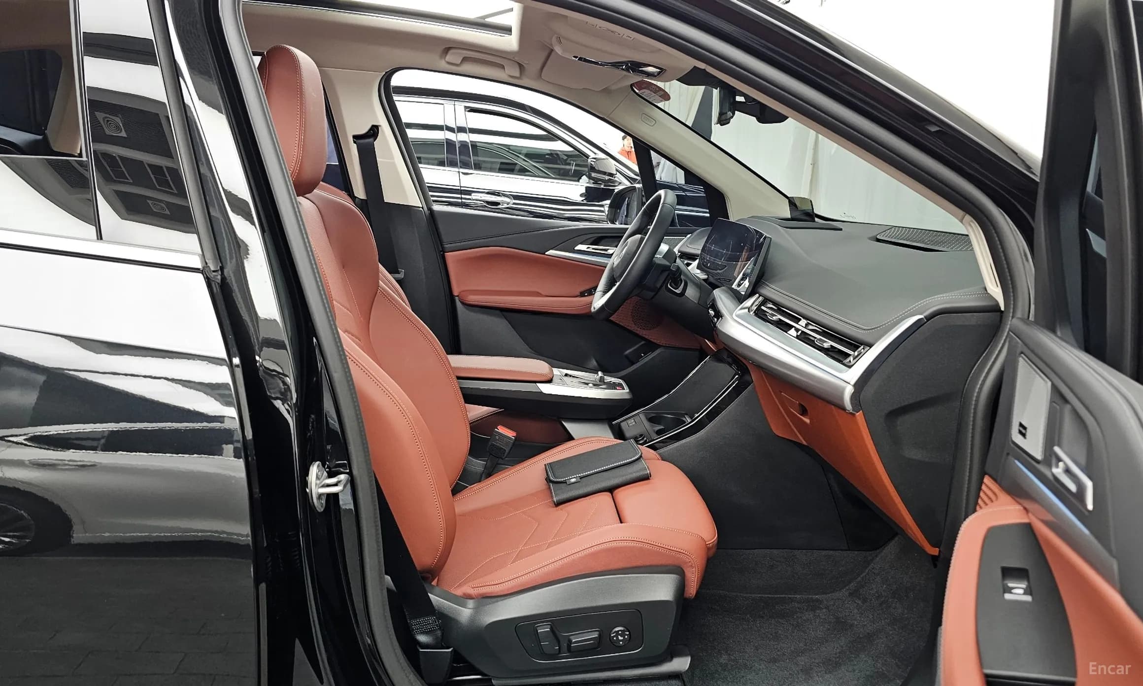 2 Series Active Tourer (U06)