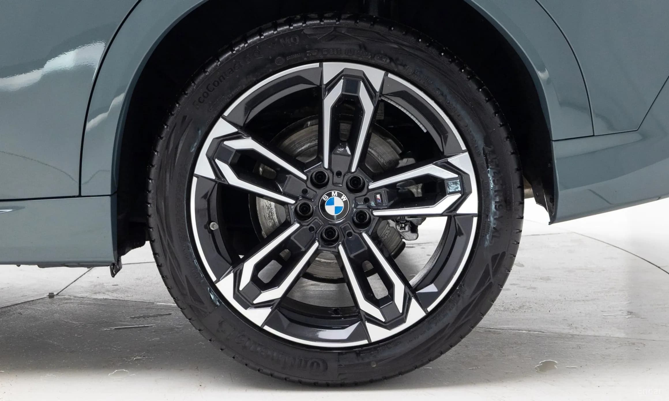 X2 (U10)