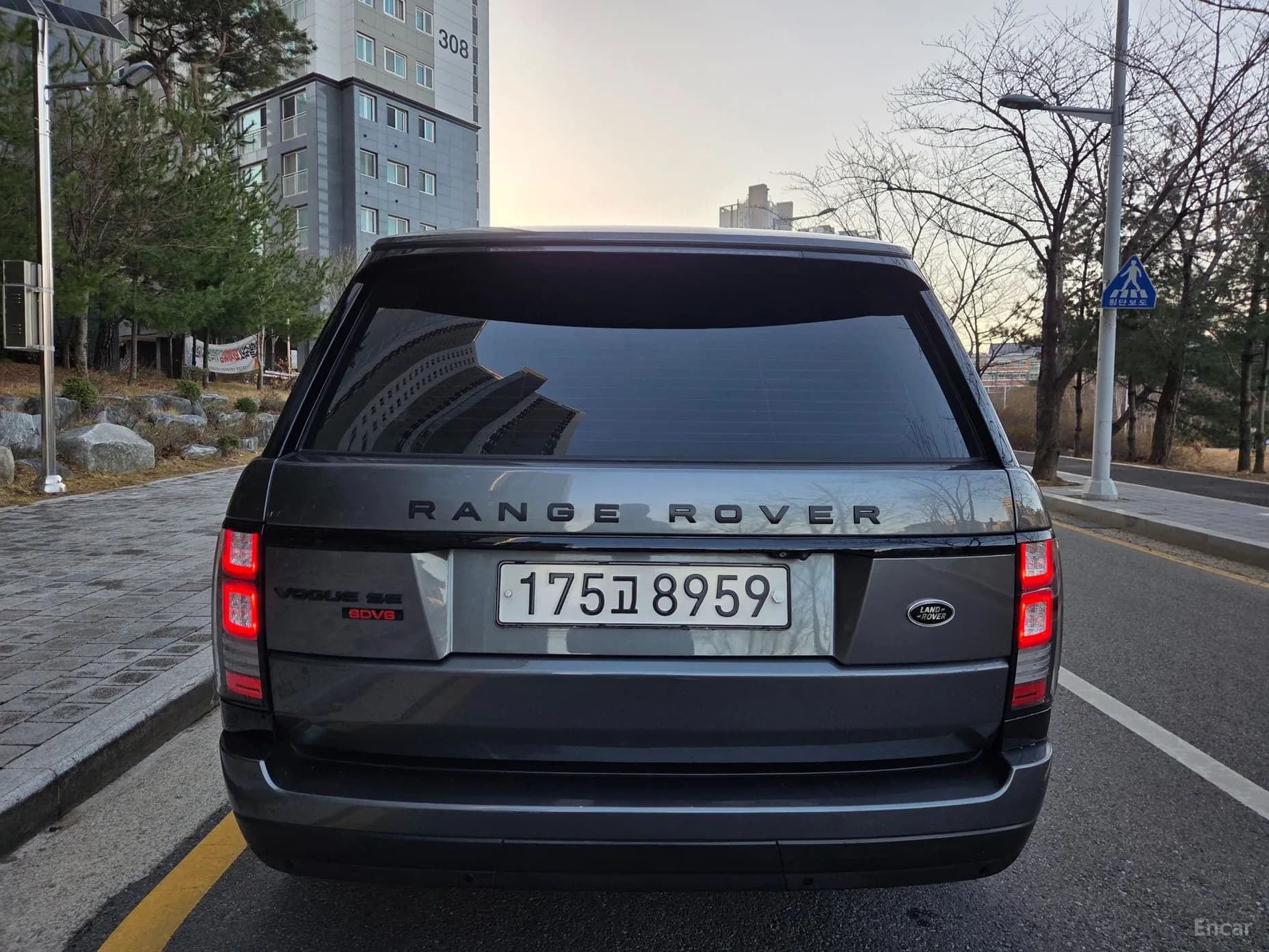 Range Rover 4th Generation