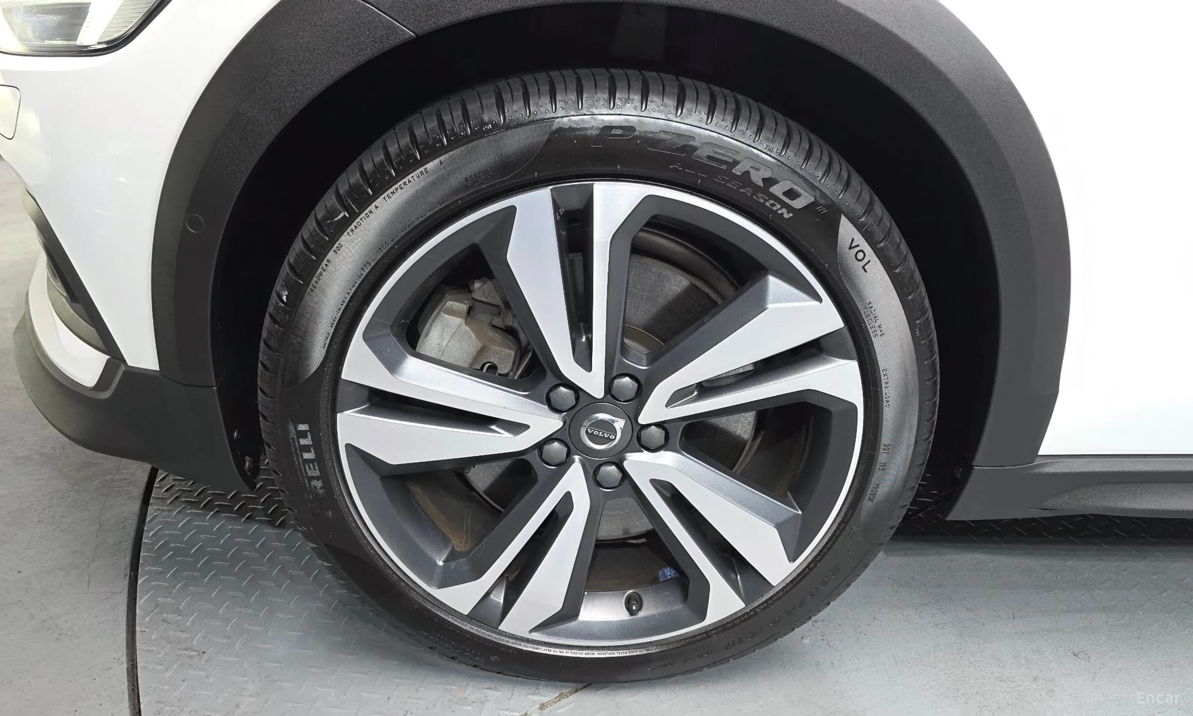 V60 Cross-Country 2nd Generation