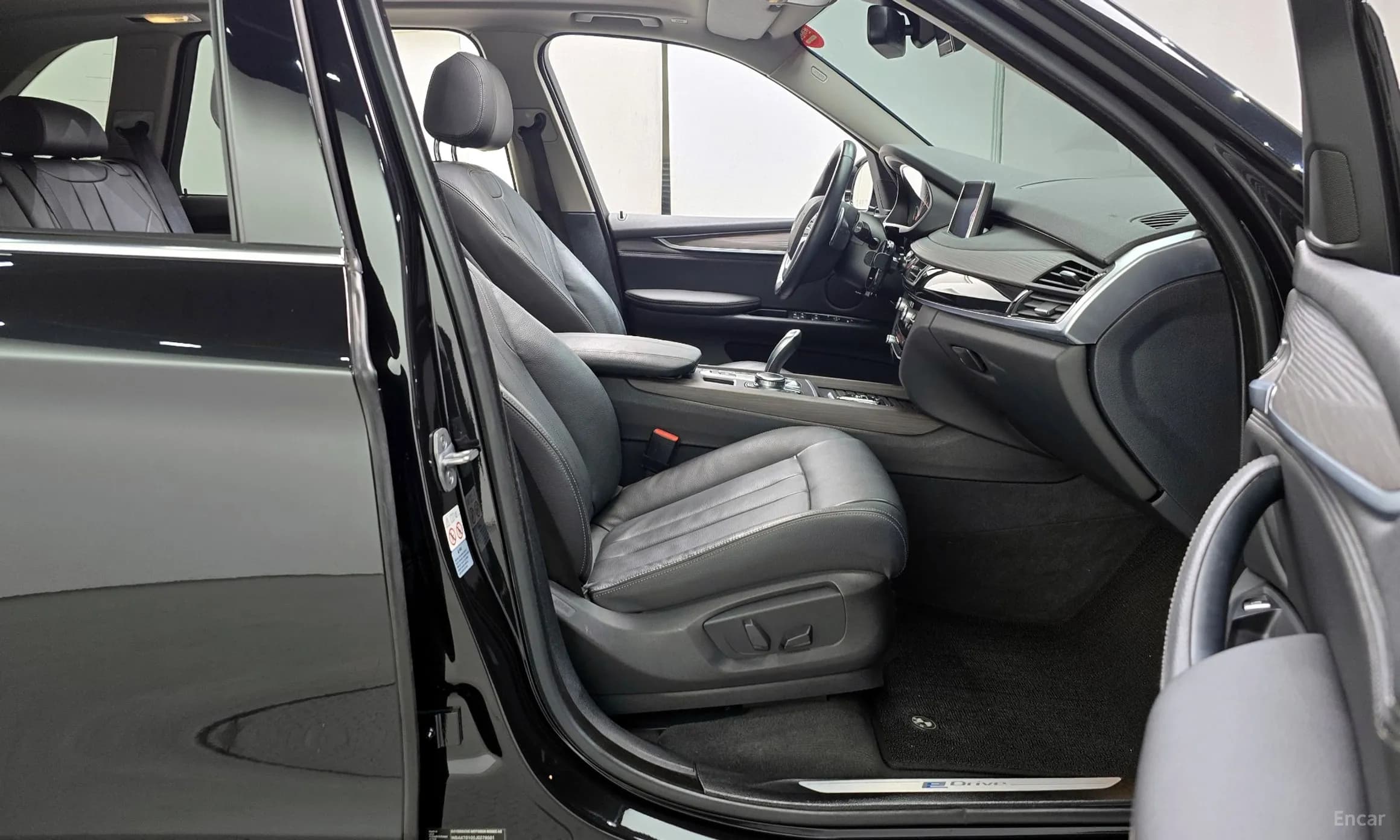 X5 (F15)