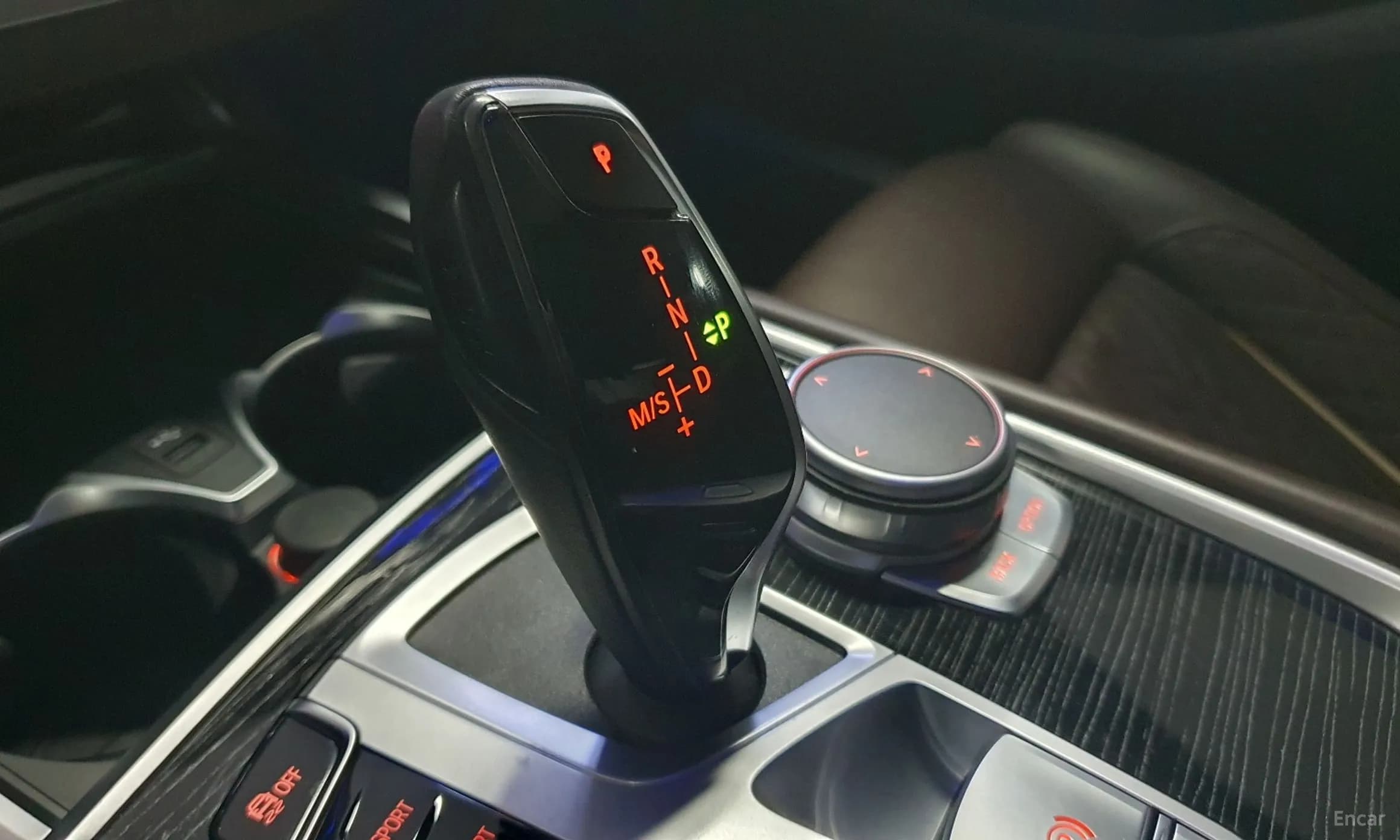 7 Series (G11)