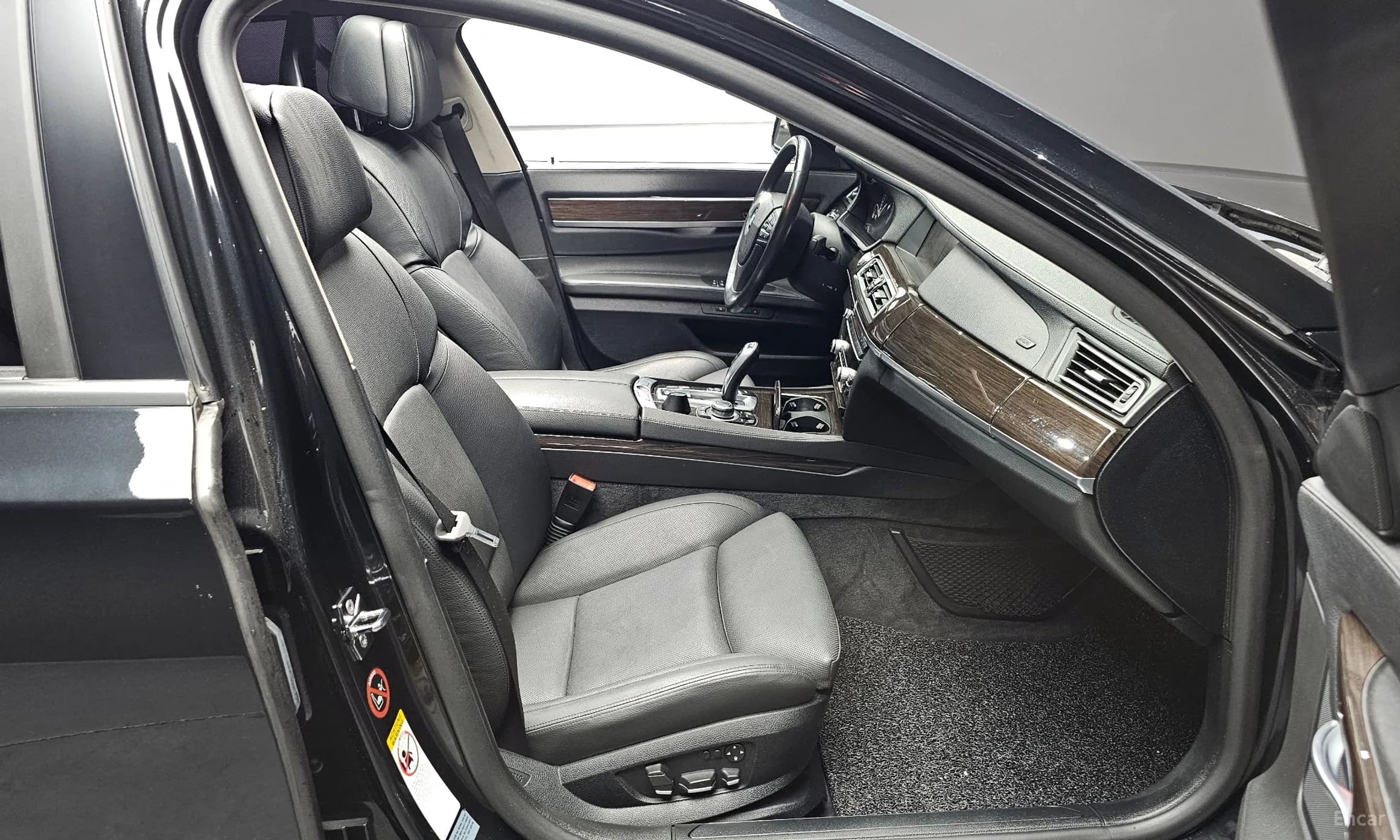 7 Series (F01)