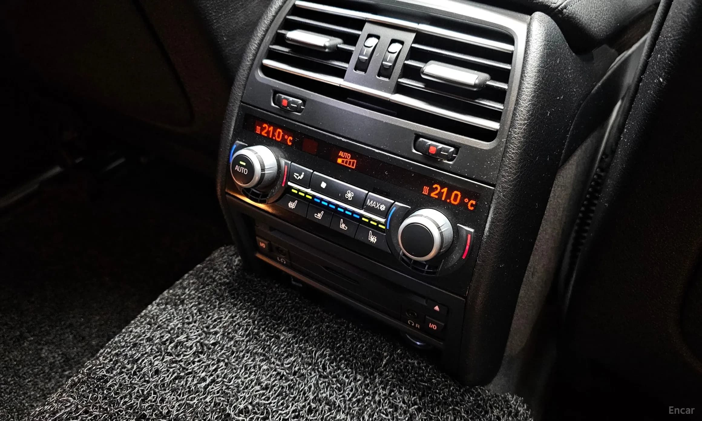 7 Series (F01)