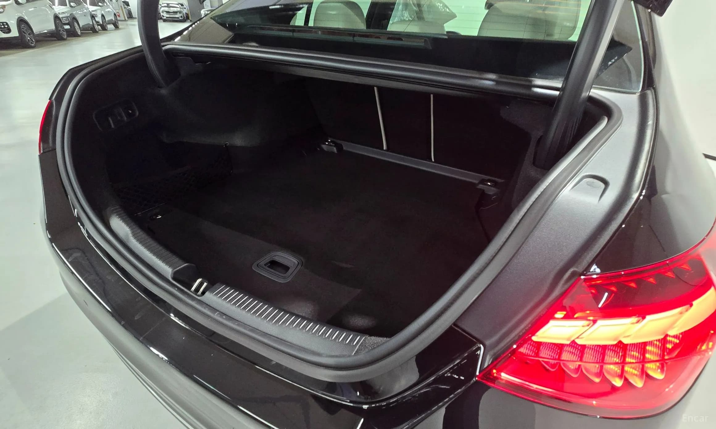 C-Class W206