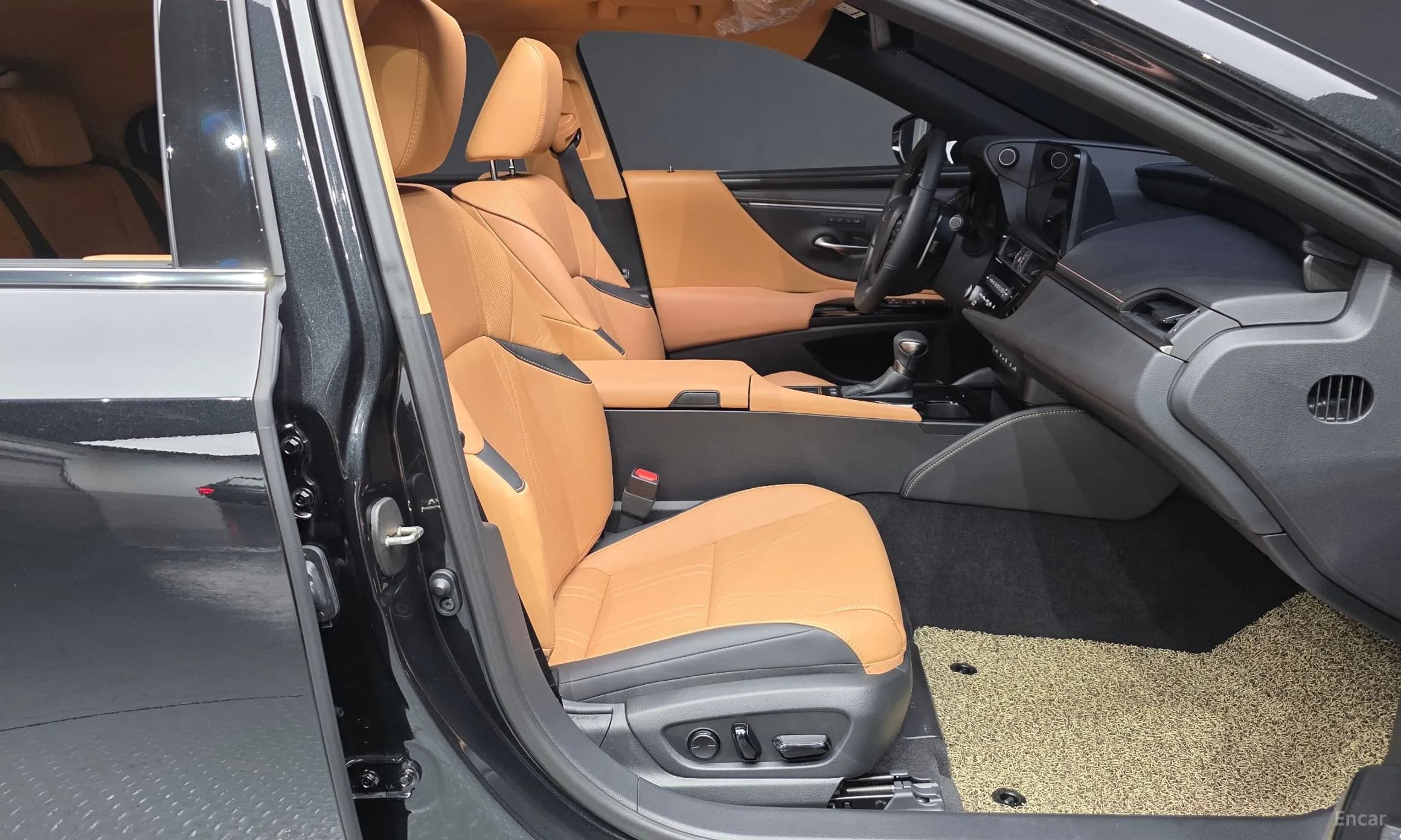 ES300h 7th Generation