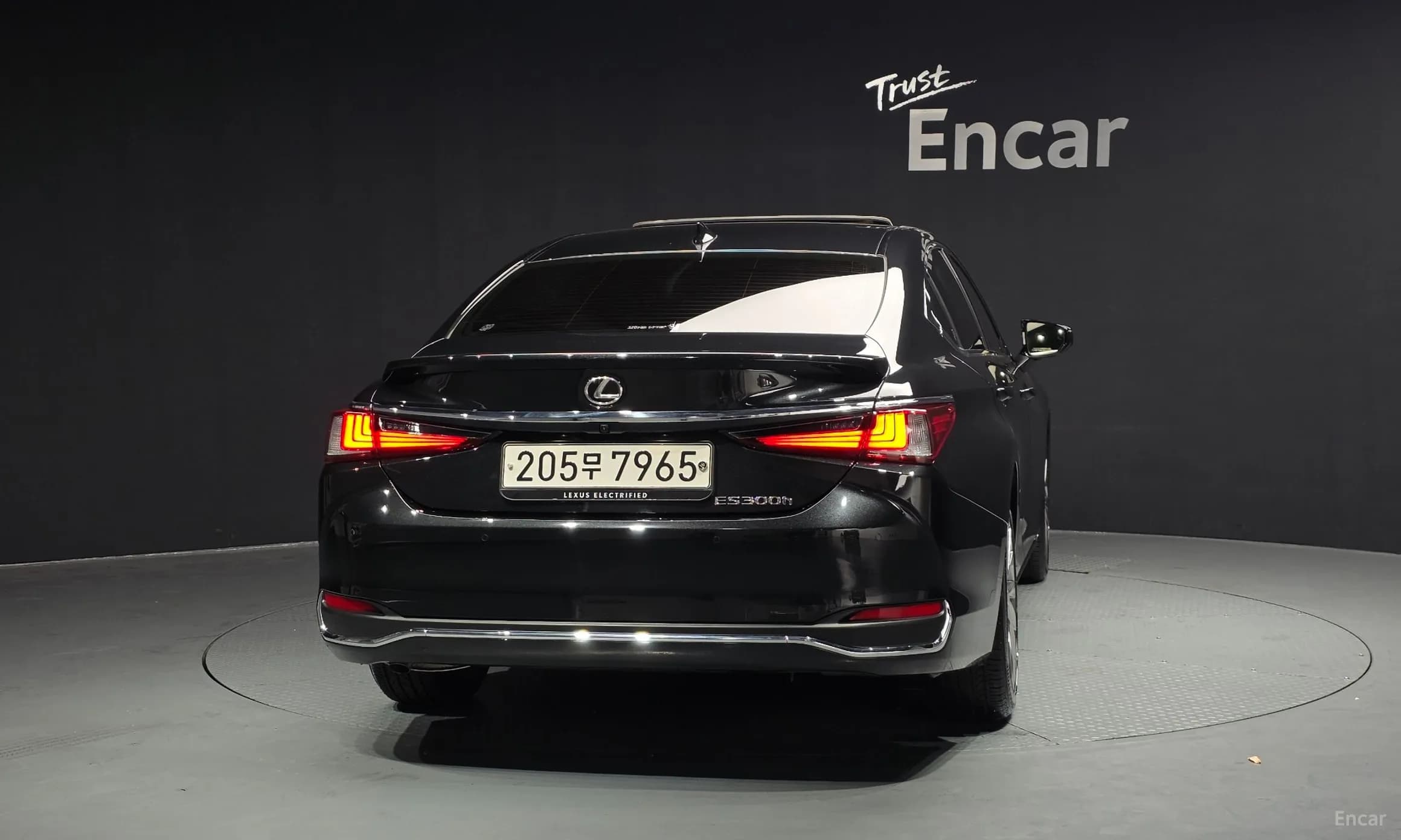 ES300h 7th Generation