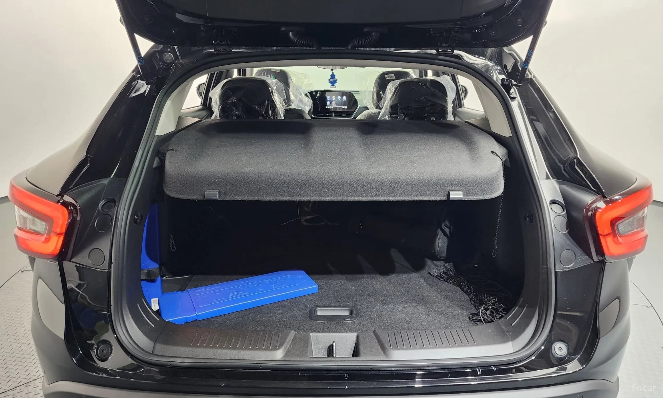Trax Crossover