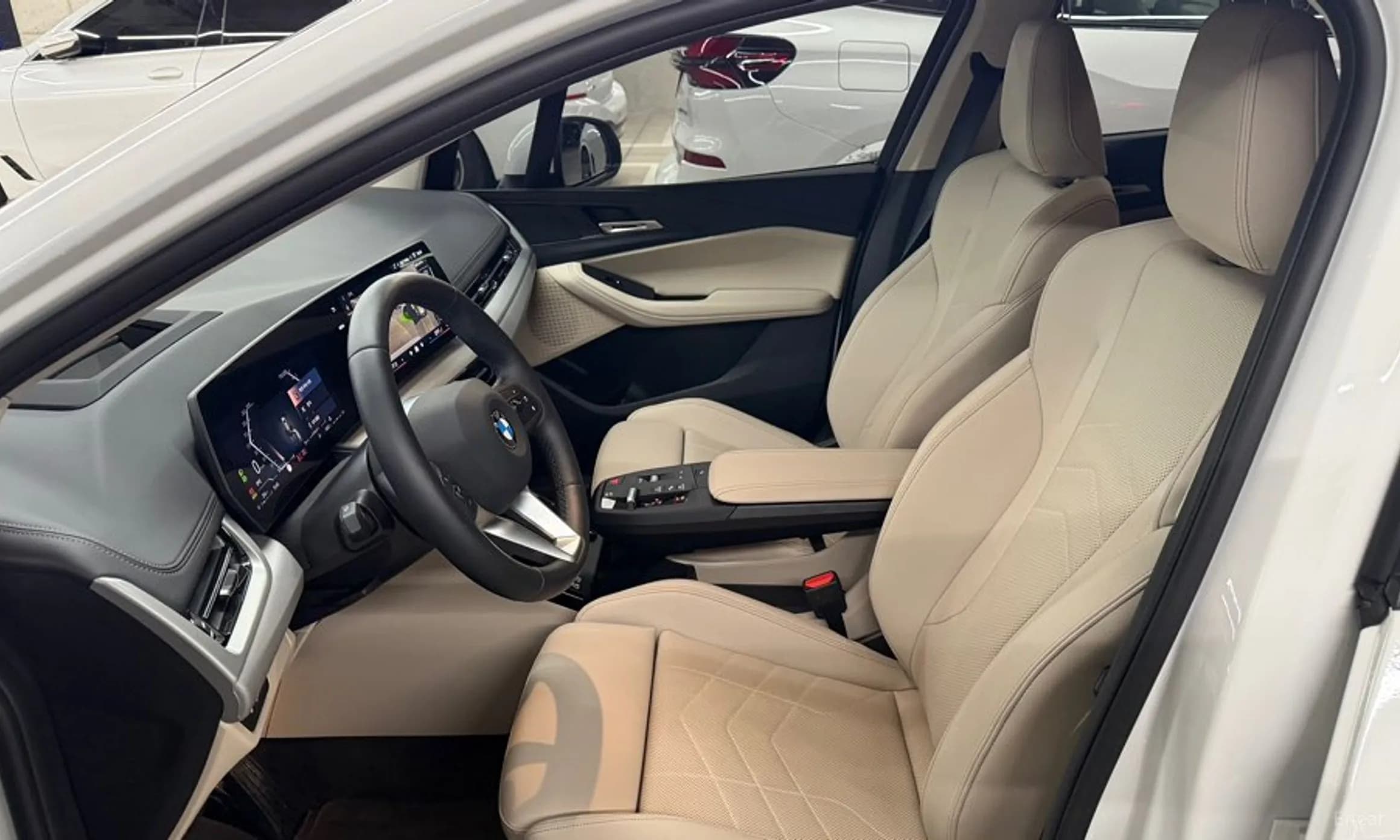 2 Series Active Tourer (U06)
