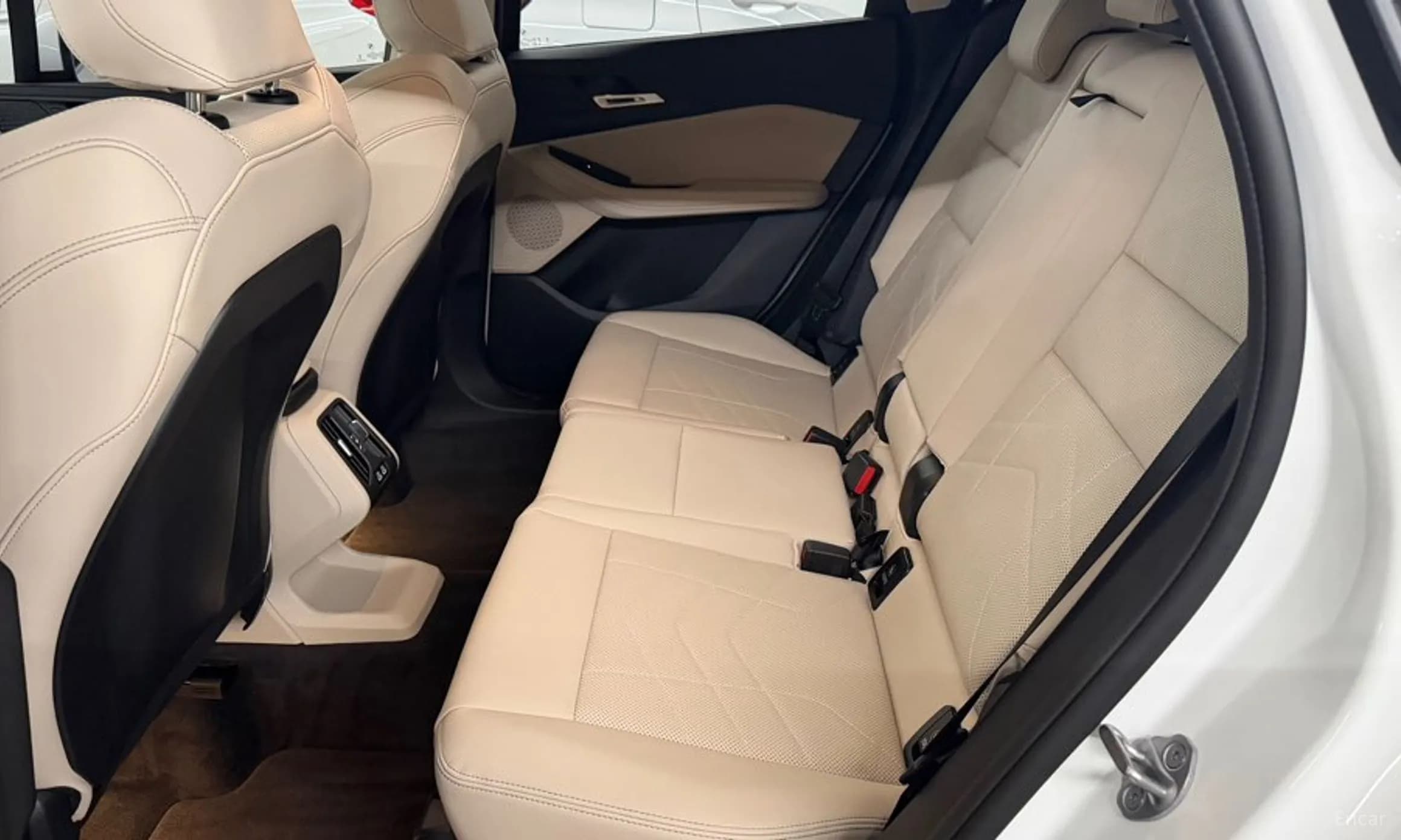 2 Series Active Tourer (U06)