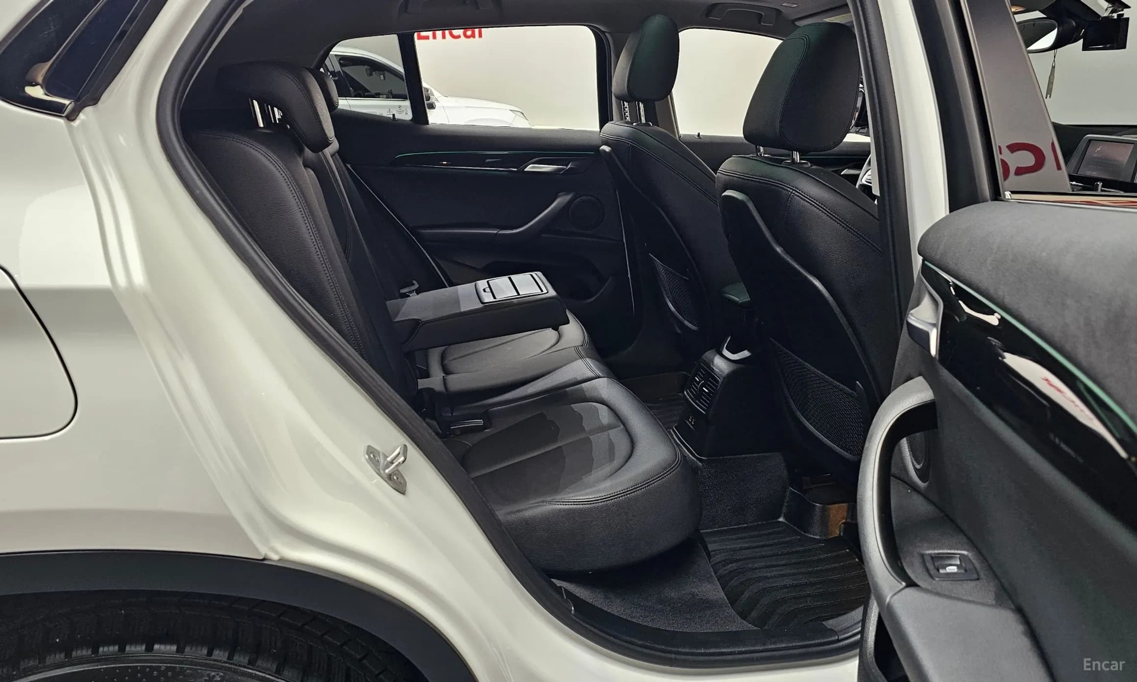 X2 (F39)
